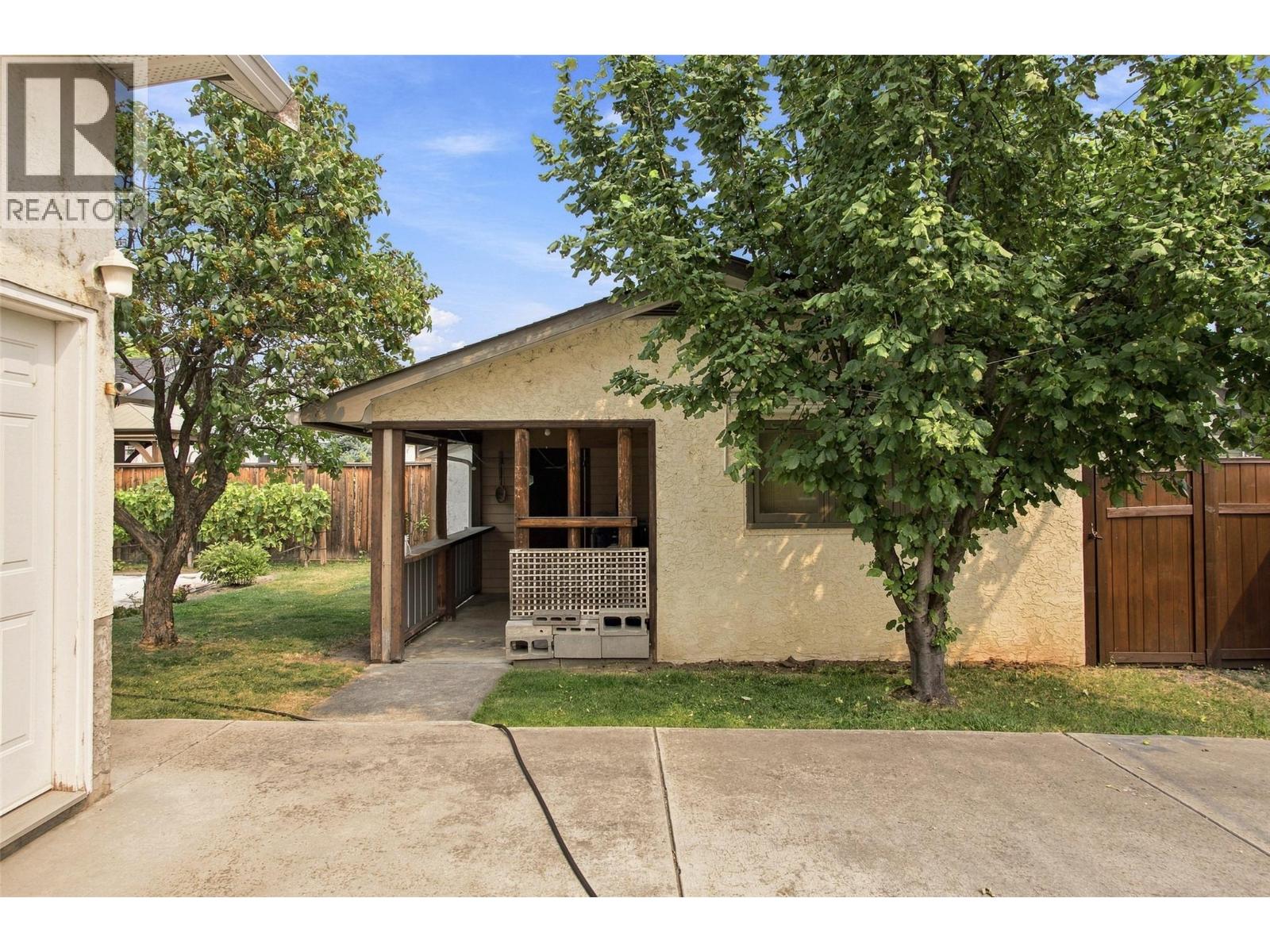 1339 Richter Street, Kelowna, British Columbia  V1Y 2L5 - Photo 32 - 10397749