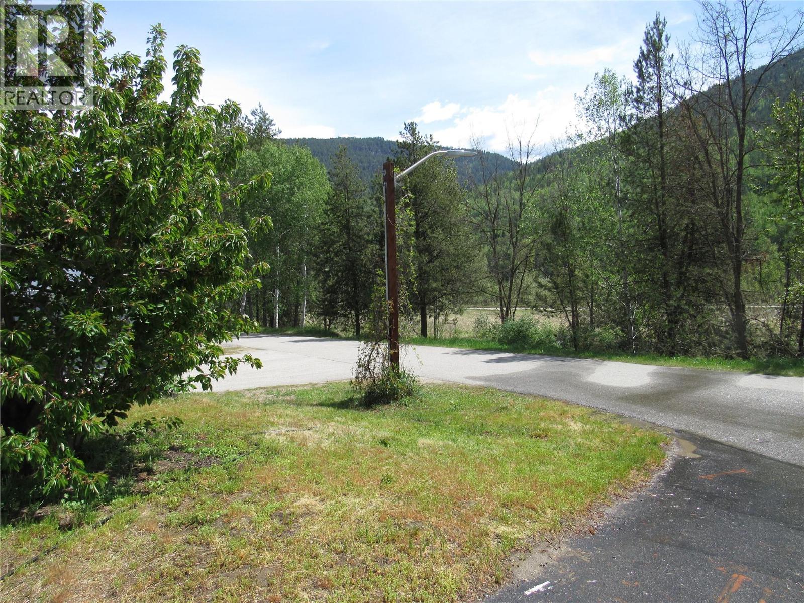 500 16th Avenue Unit# 107, Genelle, British Columbia  V0G 1G0 - Photo 13 - 10397664