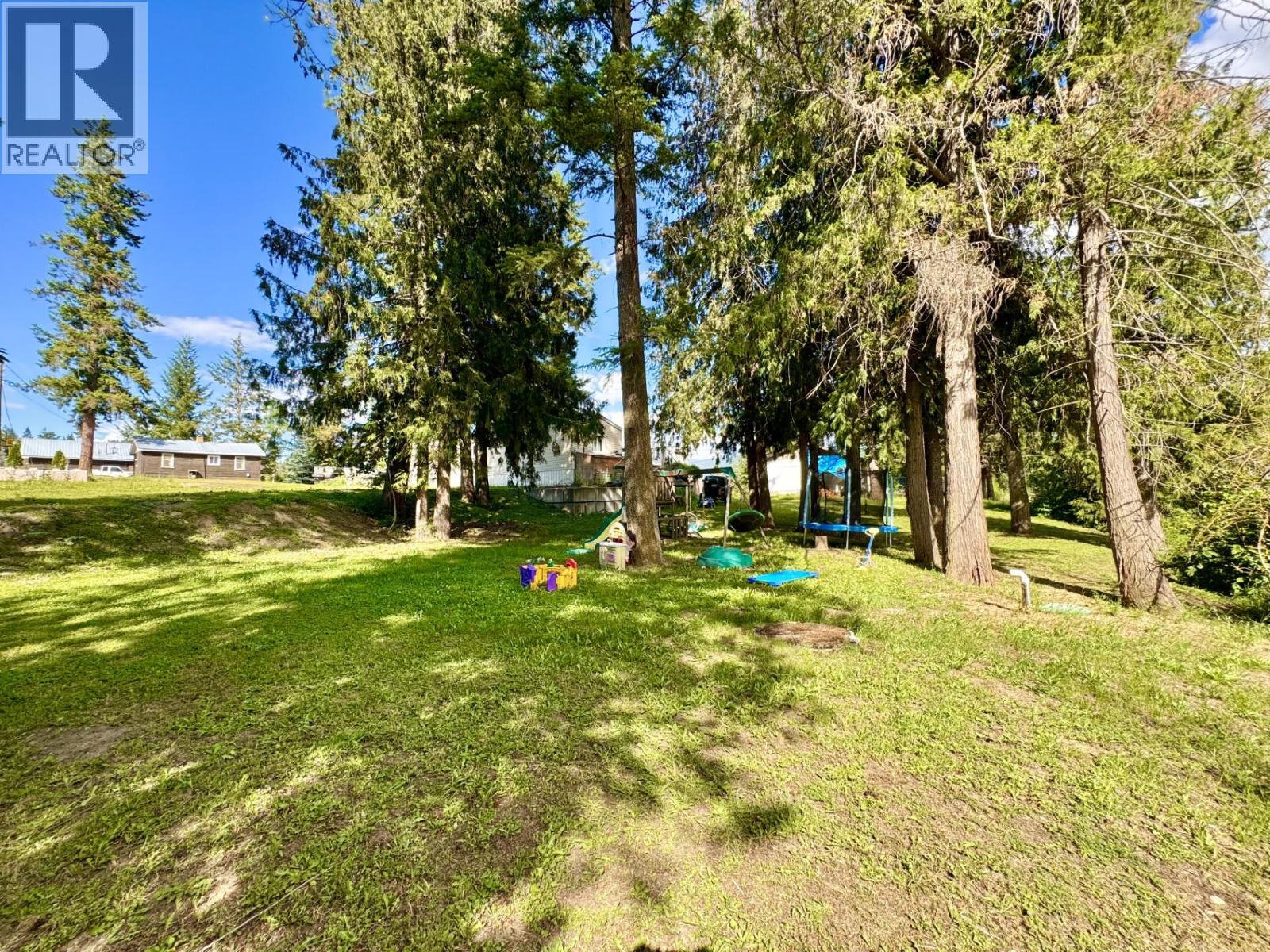 282 97b Highway, Enderby, British Columbia  V0E 1V3 - Photo 10 - 10397812
