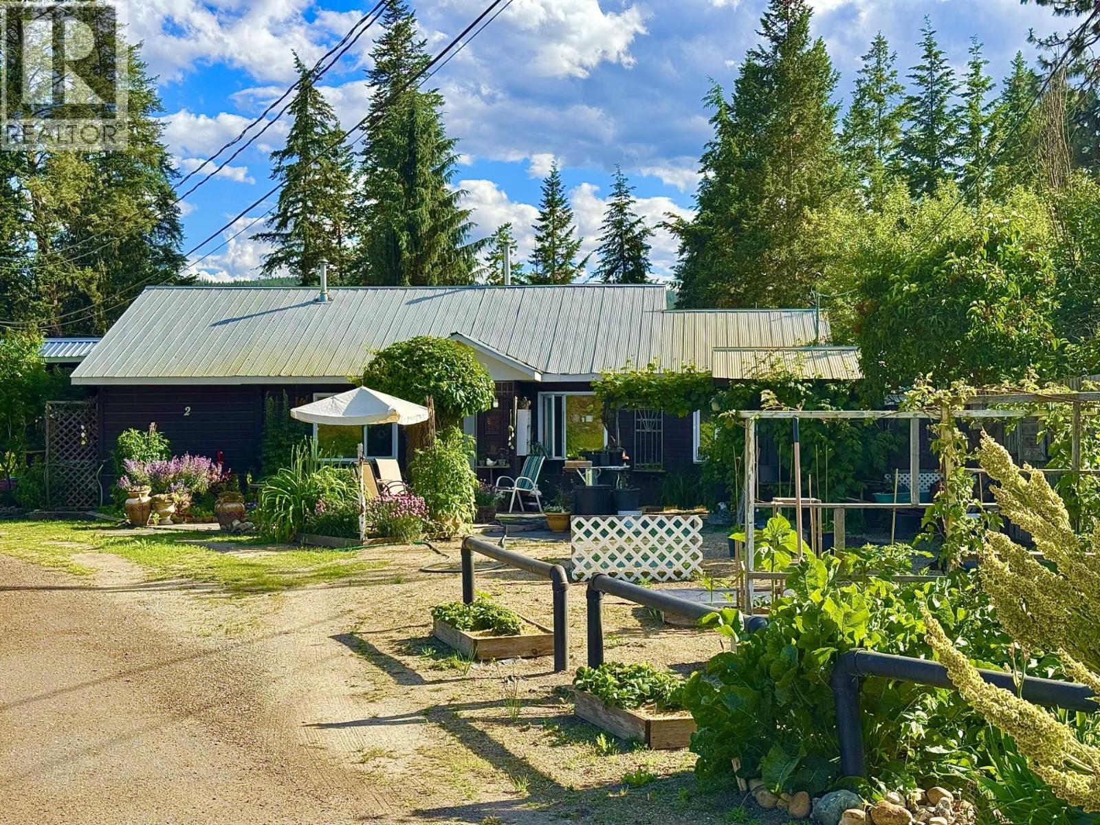 282 97b Highway, Enderby, British Columbia  V0E 1V3 - Photo 14 - 10397812