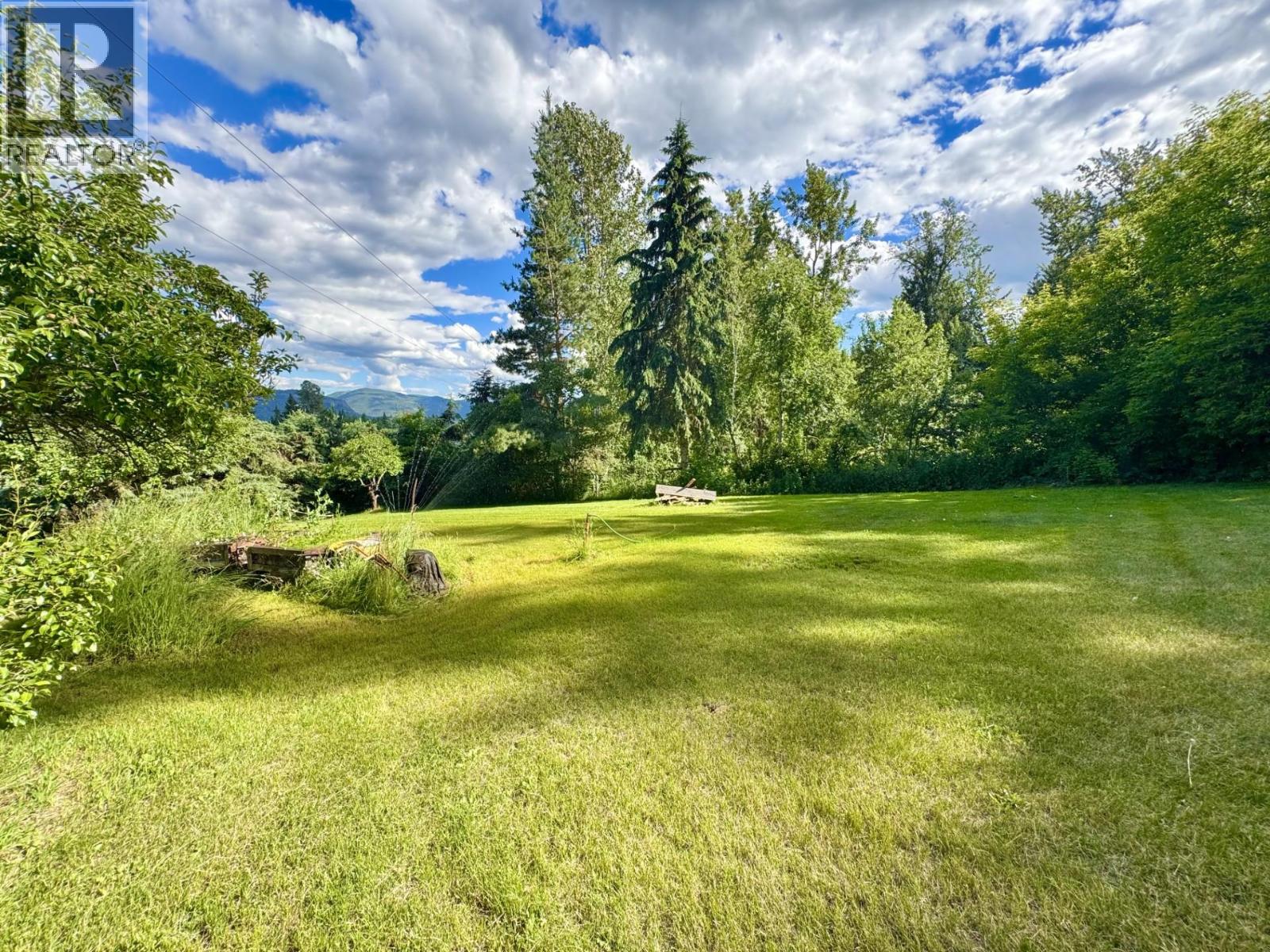 282 97b Highway, Enderby, British Columbia  V0E 1V3 - Photo 18 - 10397812