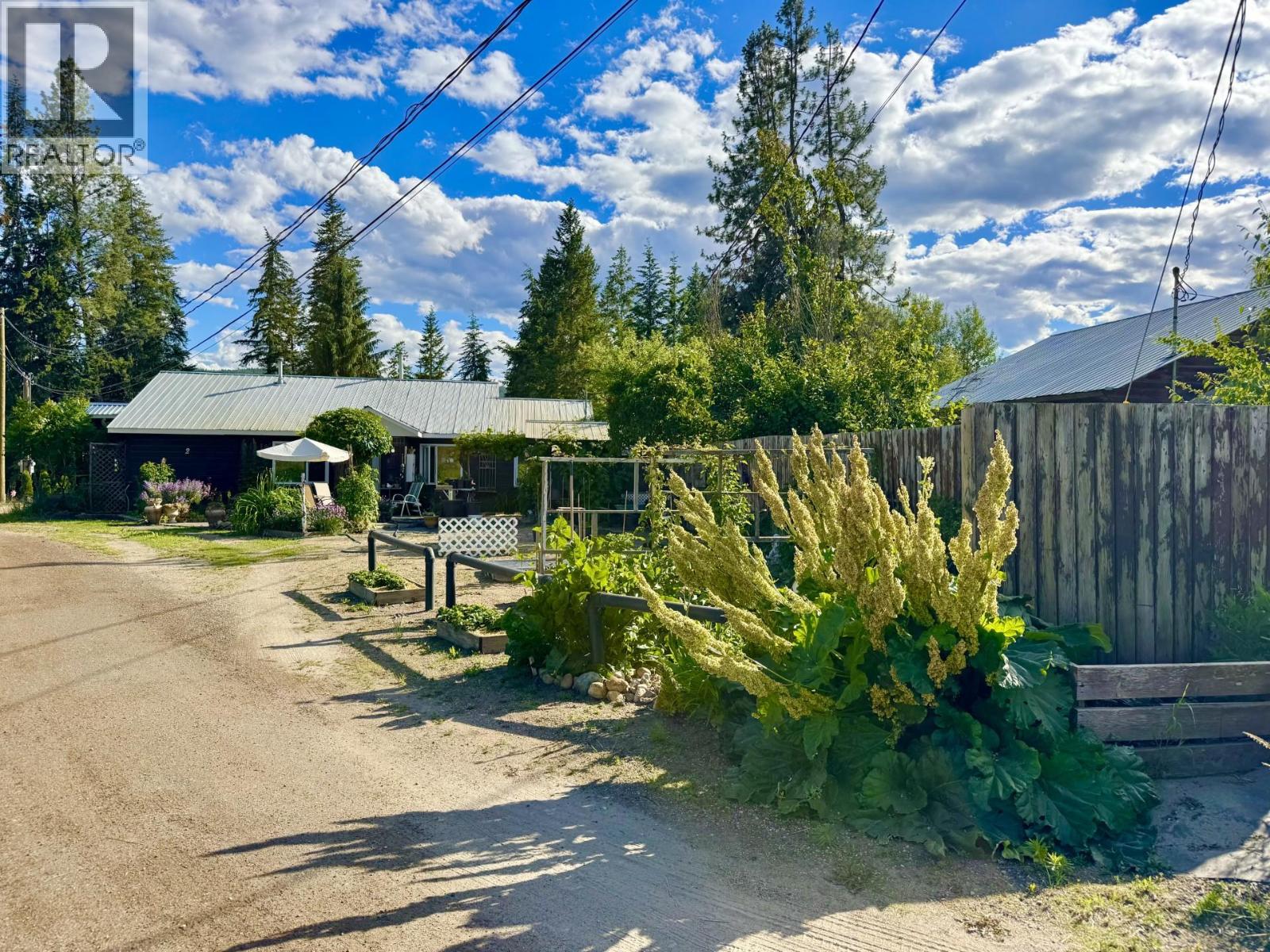 282 97b Highway, Enderby, British Columbia  V0E 1V3 - Photo 13 - 10397797