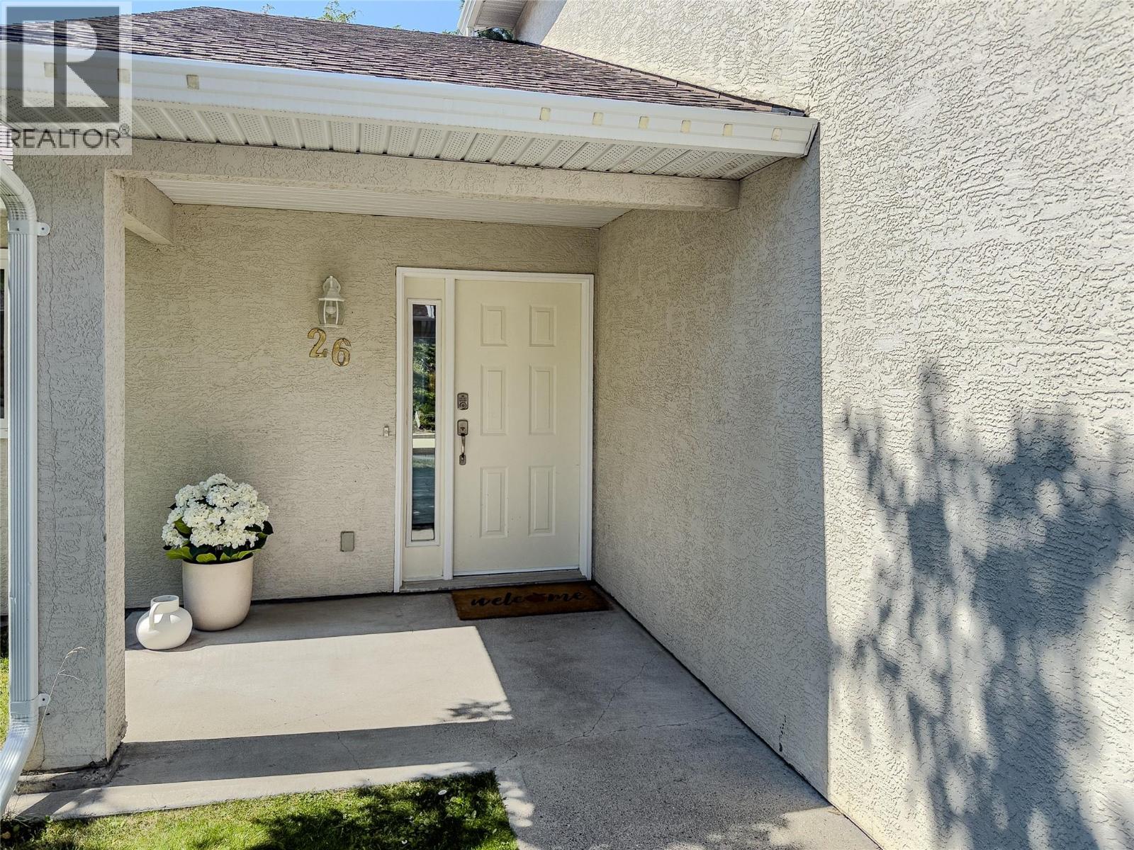 2050 Qu'appelle Boulevard Unit# 26, Kamloops, British Columbia  V2E 2R4 - Photo 2 - 10397606