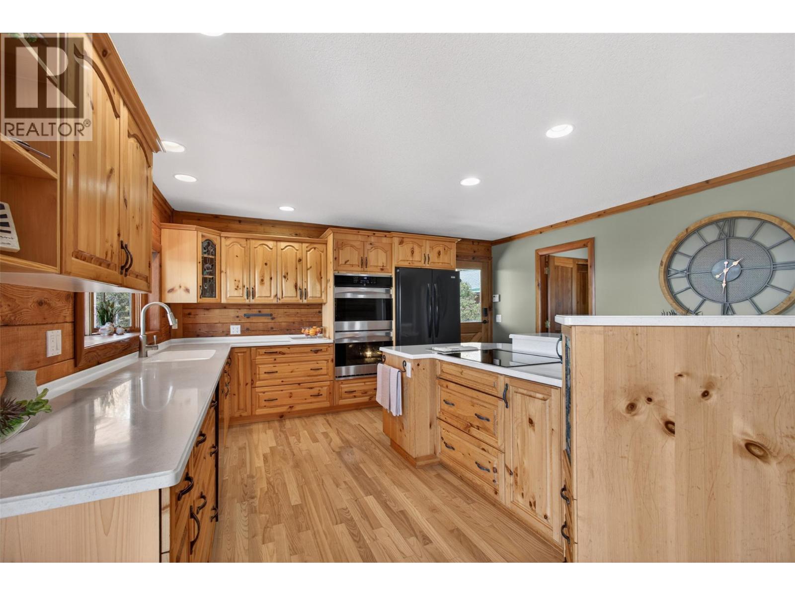7319 Trapper Court, Kelowna, British Columbia  V1P 1H7 - Photo 21 - 10397539