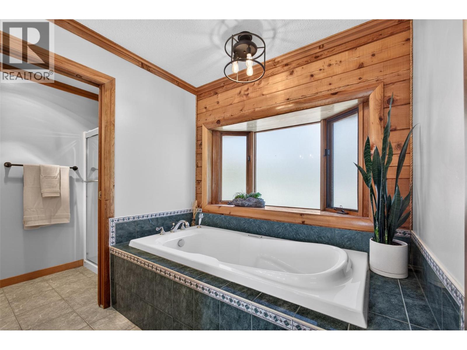 7319 Trapper Court, Kelowna, British Columbia  V1P 1H7 - Photo 29 - 10397539
