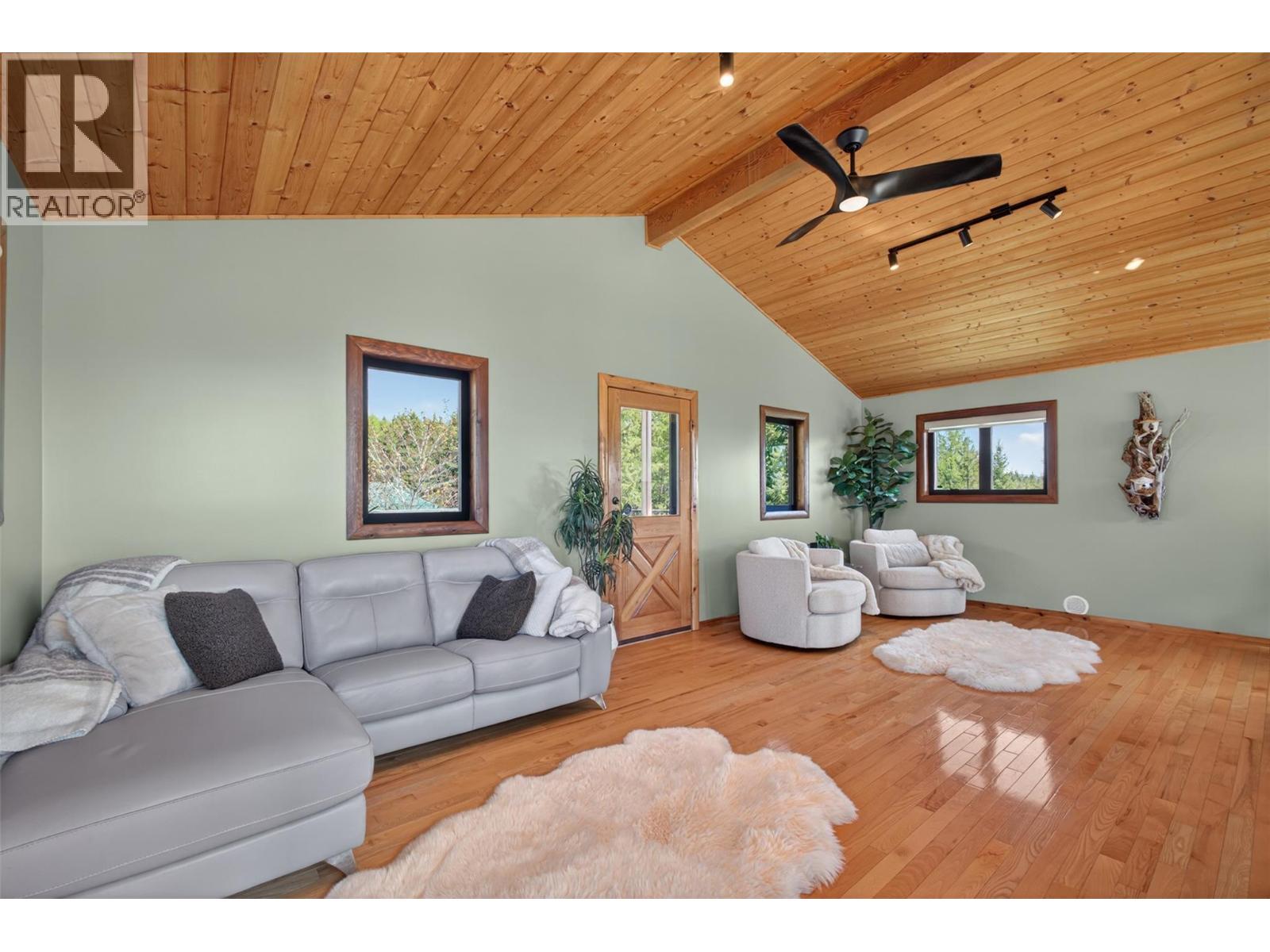 7319 Trapper Court, Kelowna, British Columbia  V1P 1H7 - Photo 32 - 10397539