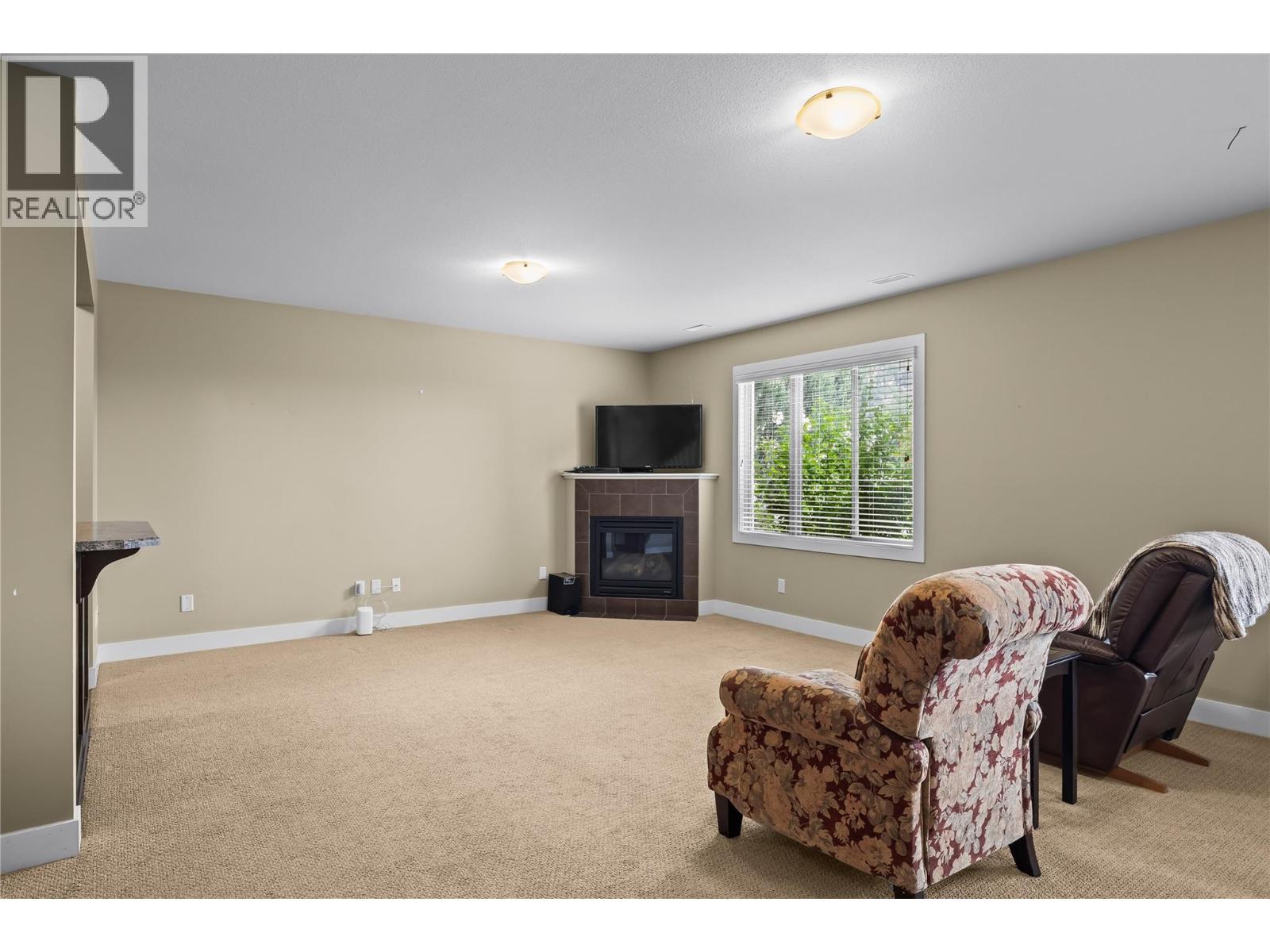 2421 Glacier Court Unit# 2, Kelowna, British Columbia  V1V 3A6 - Photo 32 - 10391052