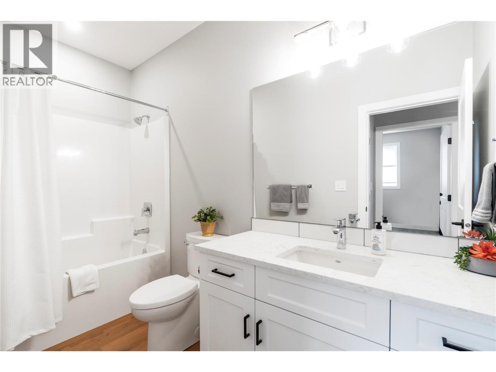 1330 10 Street Sw Unit# 16, Salmon Arm, British Columbia  V1E 0E4 - Photo 24 - 10397878