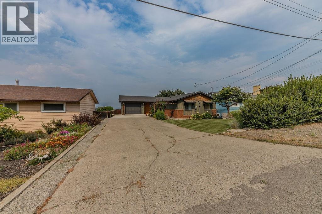 760 Arbutus Street, Kamloops, British Columbia  V2C 5W5 - Photo 4 - 10397596