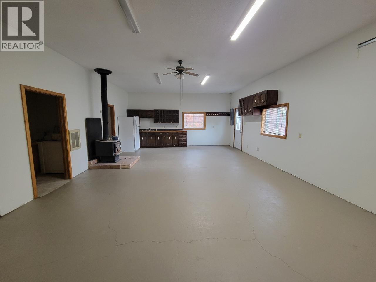 6708 Currier Road, Chetwynd, British Columbia  V0C 1J0 - Photo 21 - 10397857