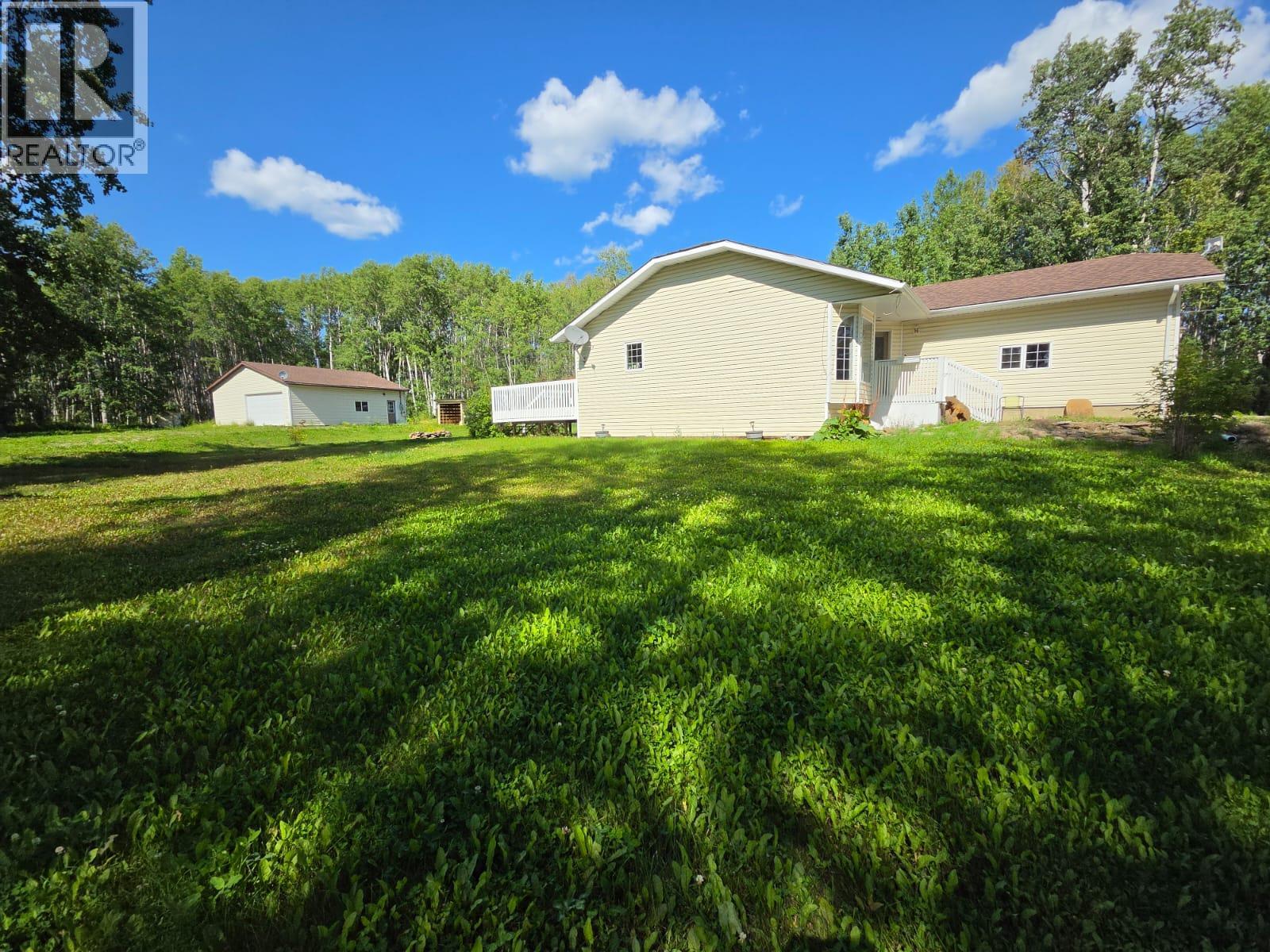 6708 Currier Road, Chetwynd, British Columbia  V0C 1J0 - Photo 36 - 10397857