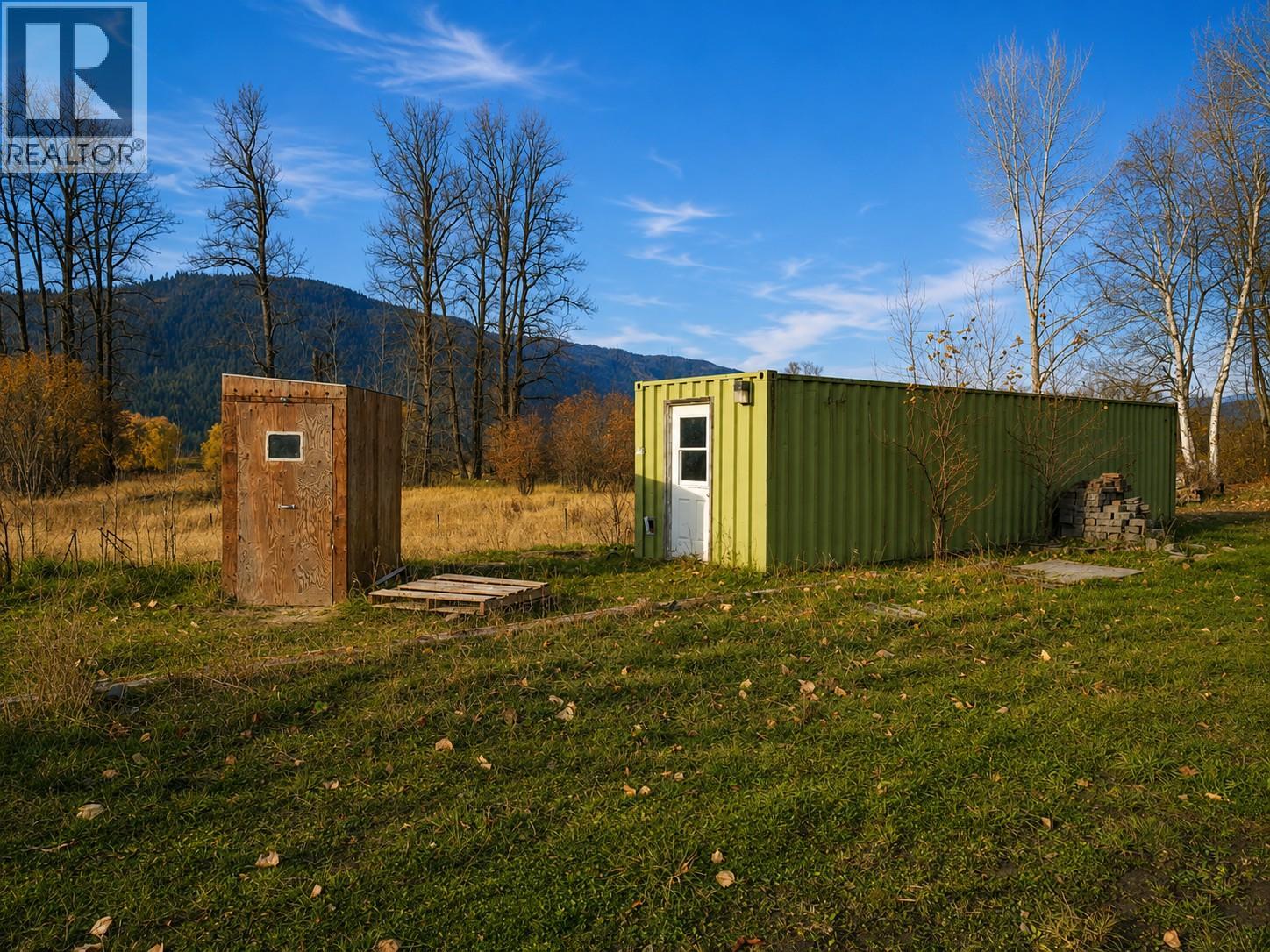 110 Parsons Road, Mara, British Columbia  V0E 2K0 - Photo 16 - 10397887