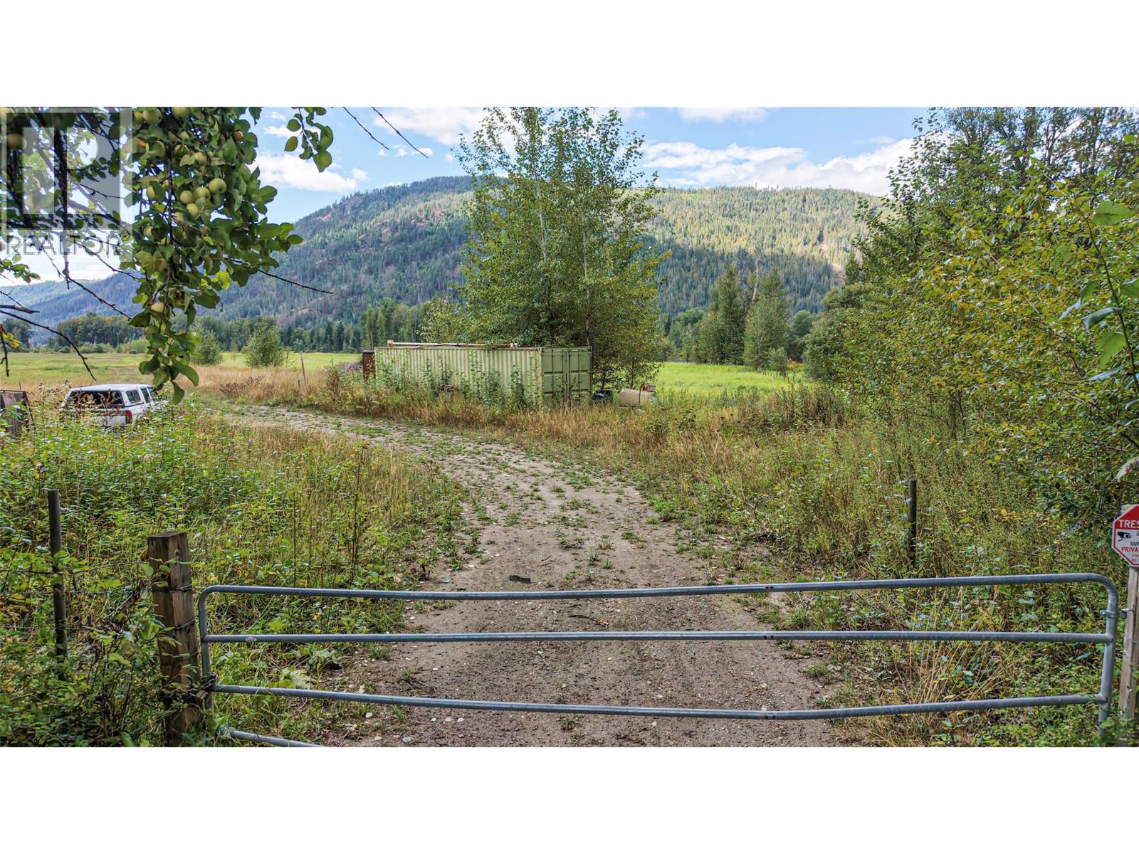 110 Parsons Road, Mara, British Columbia  V0E 2K0 - Photo 32 - 10397887