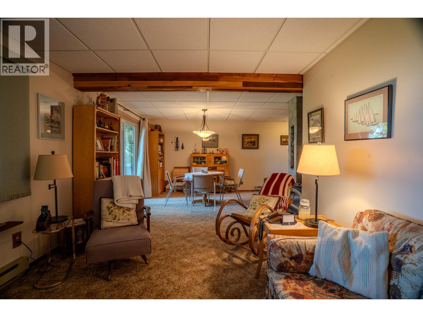 7496 Castle Heights, Anglemont, British Columbia  V0E 1M8 - Photo 23 - 10397900