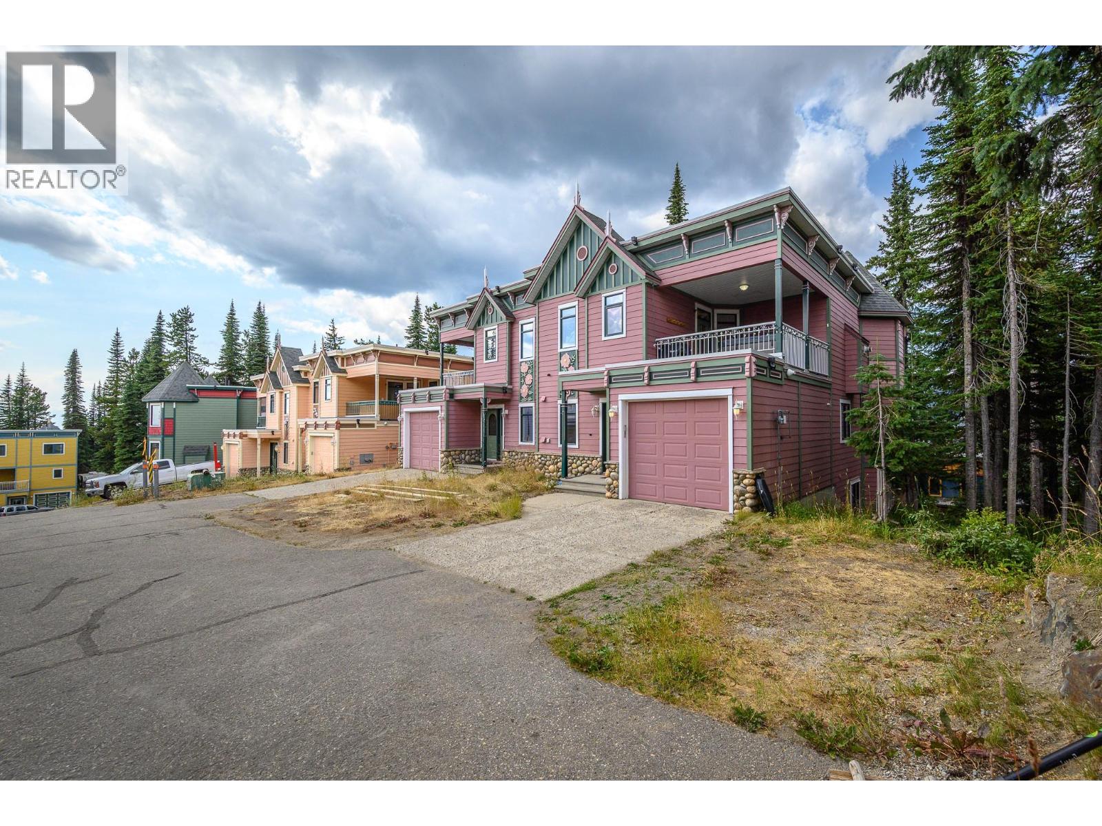 635 Monashee Road Unit# 7, Silver Star, British Columbia  V1B 3M1 - Photo 2 - 10397490