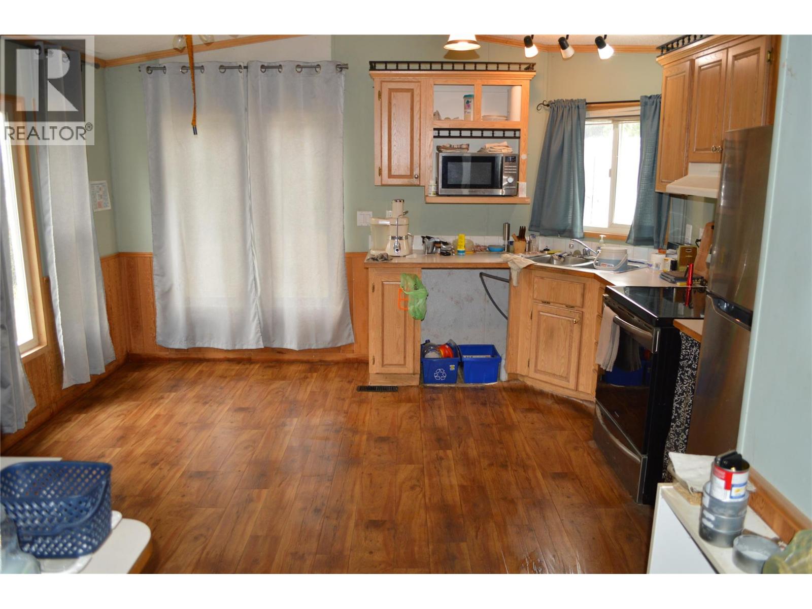 765 3 Highway, Grand Forks, British Columbia  V0H 1H0 - Photo 15 - 10397830