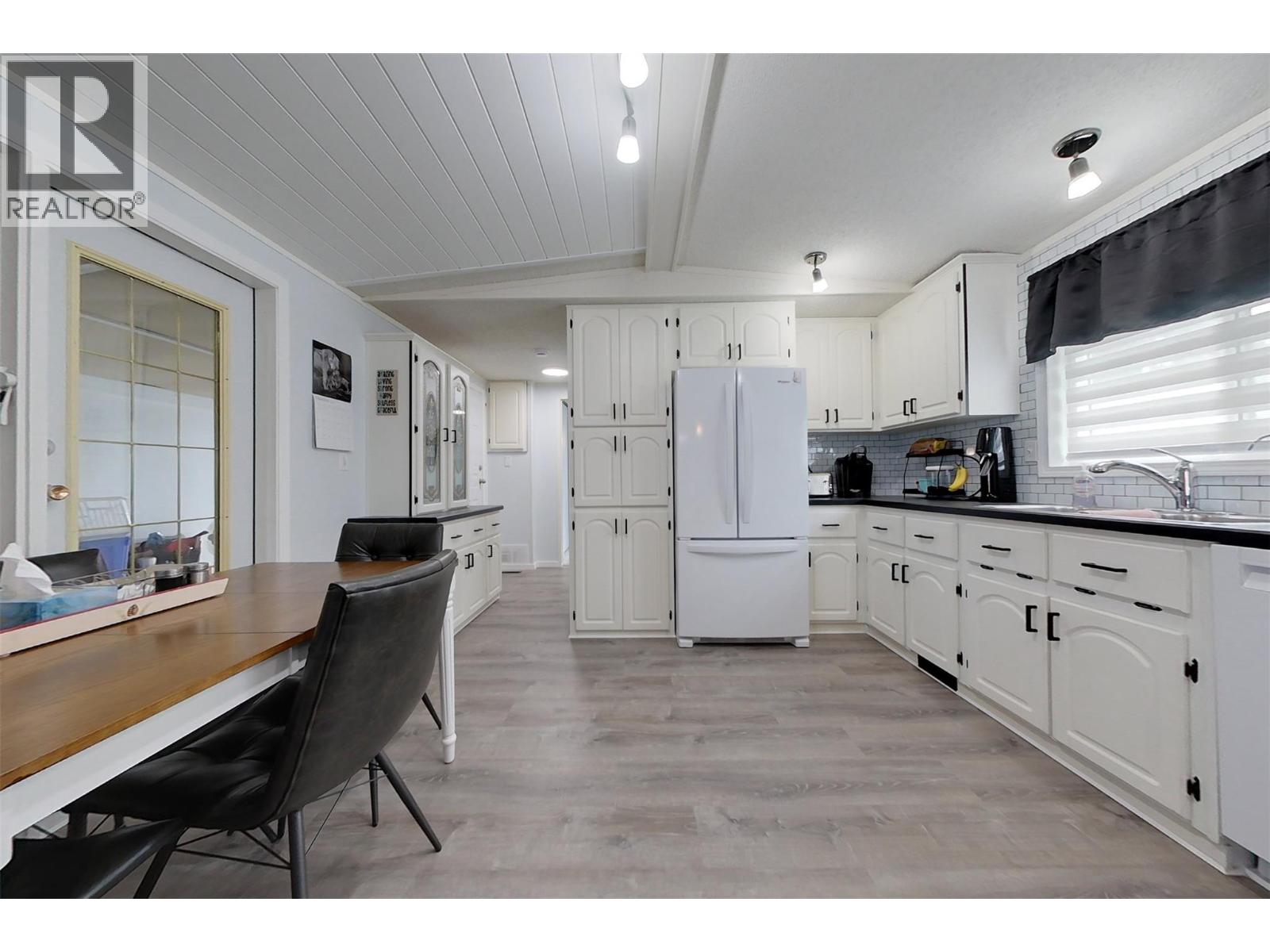 724 Innes Avenue Unit# 61, Cranbrook, British Columbia  V1C 2A5 - Photo 6 - 10397905