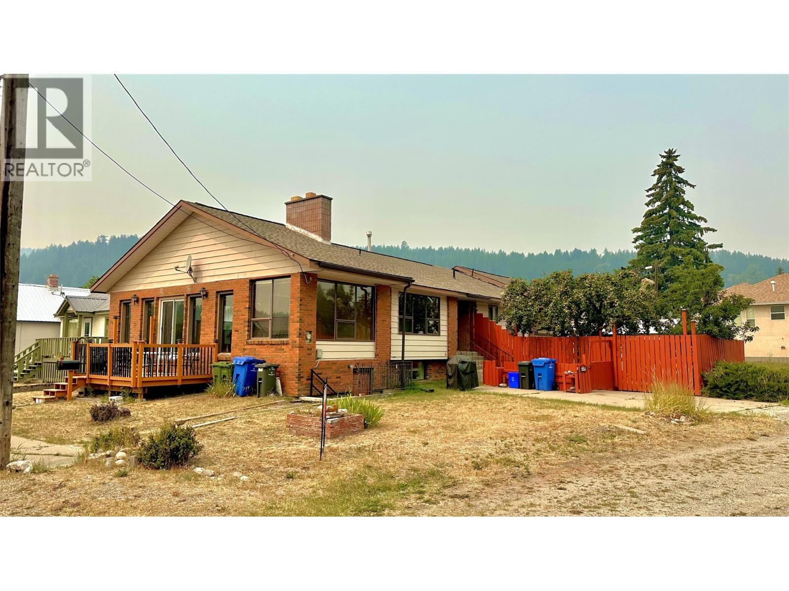 419 Lindsay Street, Kimberley, British Columbia  V1A 1L7 - Photo 1 - 10397873