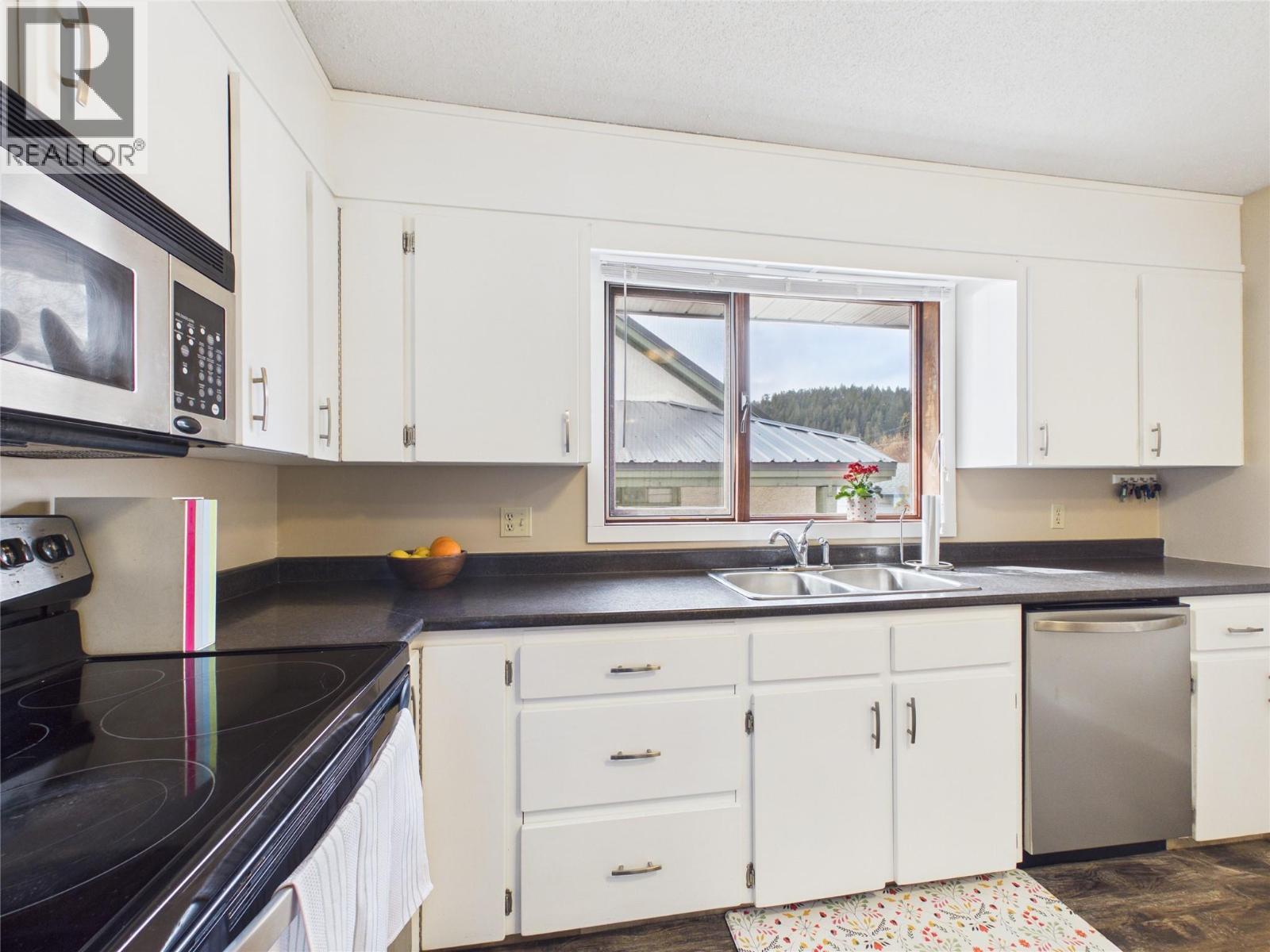 419 Lindsay Street, Kimberley, British Columbia  V1A 1L7 - Photo 15 - 10397873