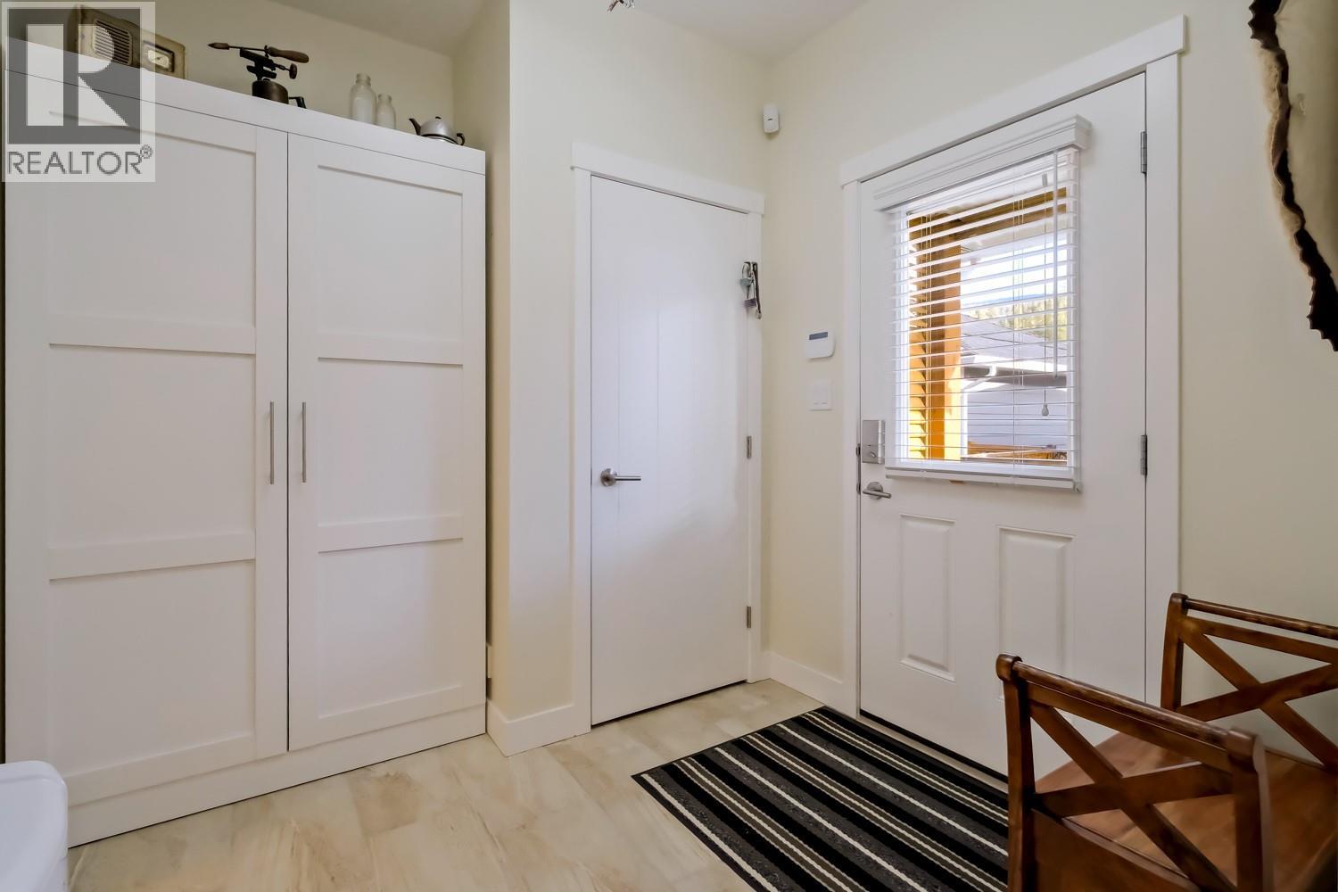 926 Holden Road, Penticton, British Columbia  V2A 9G6 - Photo 16 - 10397952