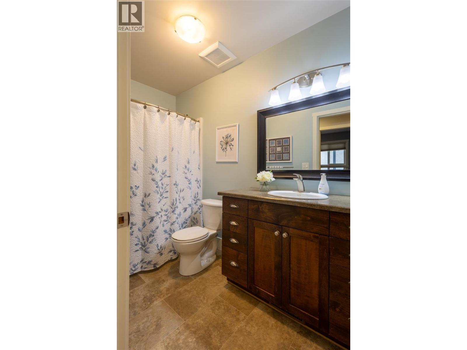 1007 Fourth Street, Nelson, British Columbia  V1L 2T5 - Photo 25 - 10397765