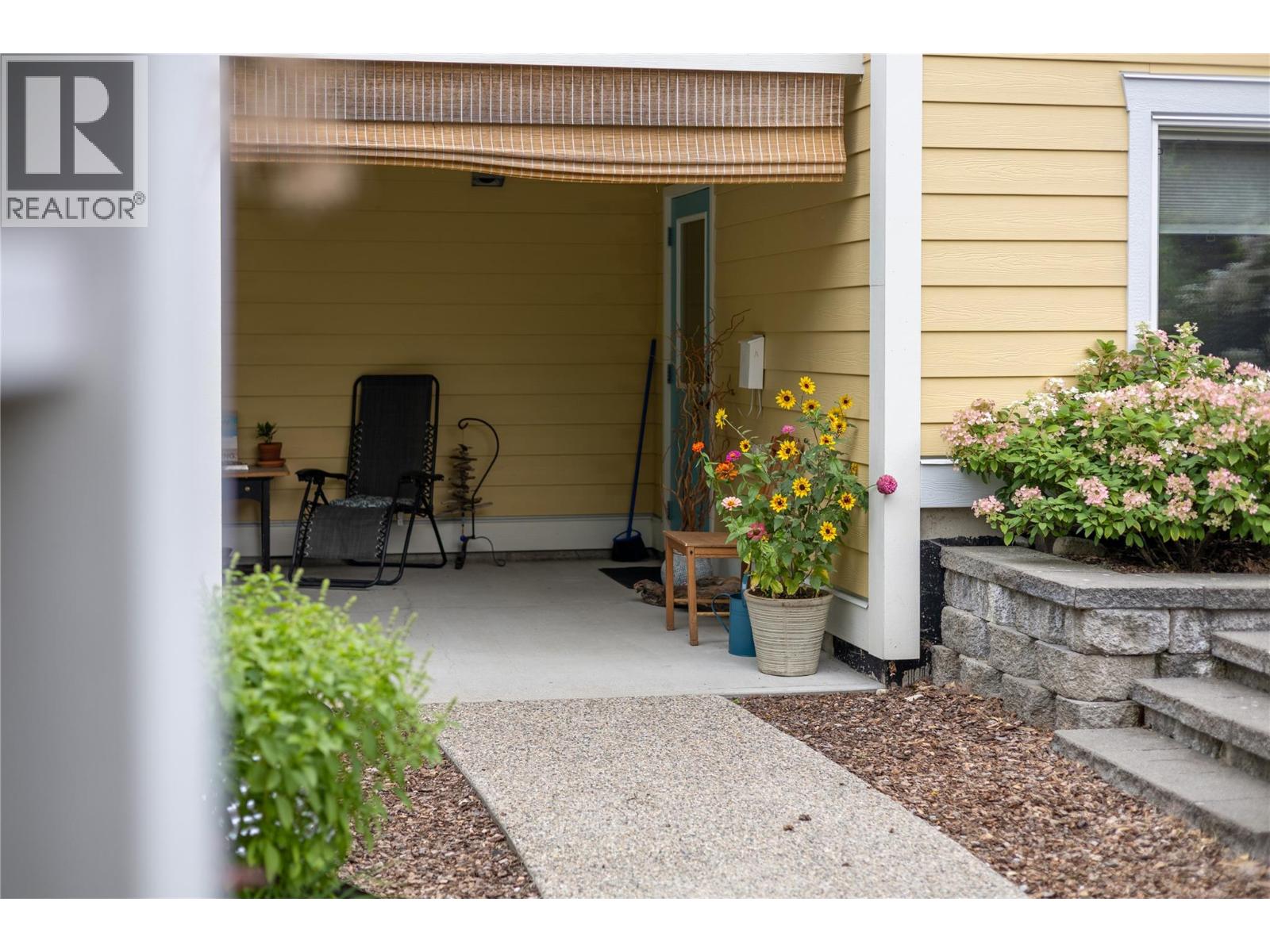 1007 Fourth Street, Nelson, British Columbia  V1L 2T5 - Photo 59 - 10397765