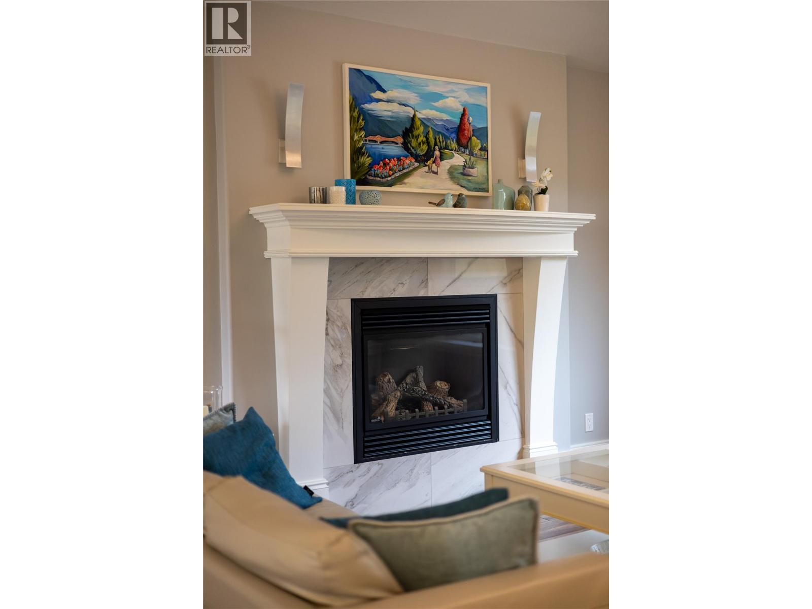 1007 Fourth Street, Nelson, British Columbia  V1L 2T5 - Photo 8 - 10397765