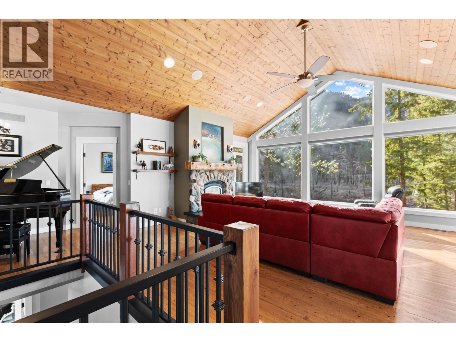 4802 Trepanier Road, Peachland, British Columbia  V0H 1X2 - Photo 13 - 10397922