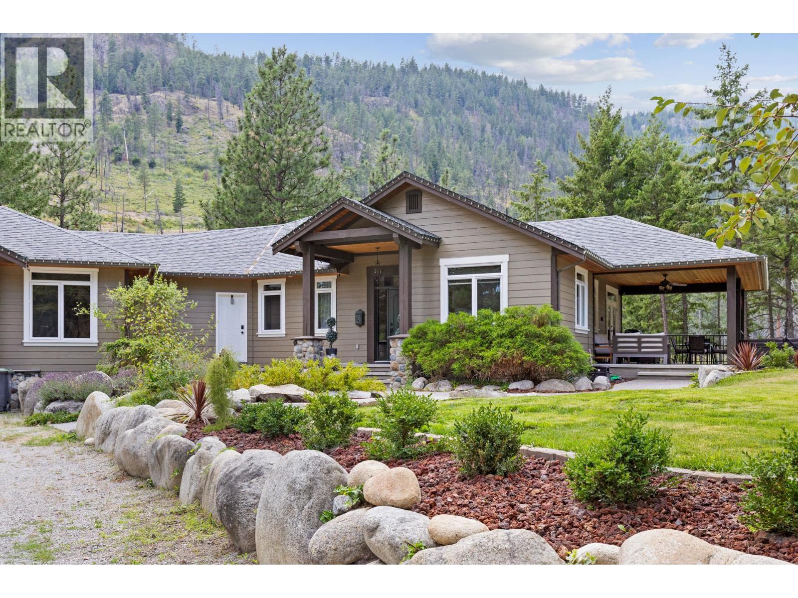 4802 Trepanier Road, Peachland, British Columbia  V0H 1X2 - Photo 3 - 10397922