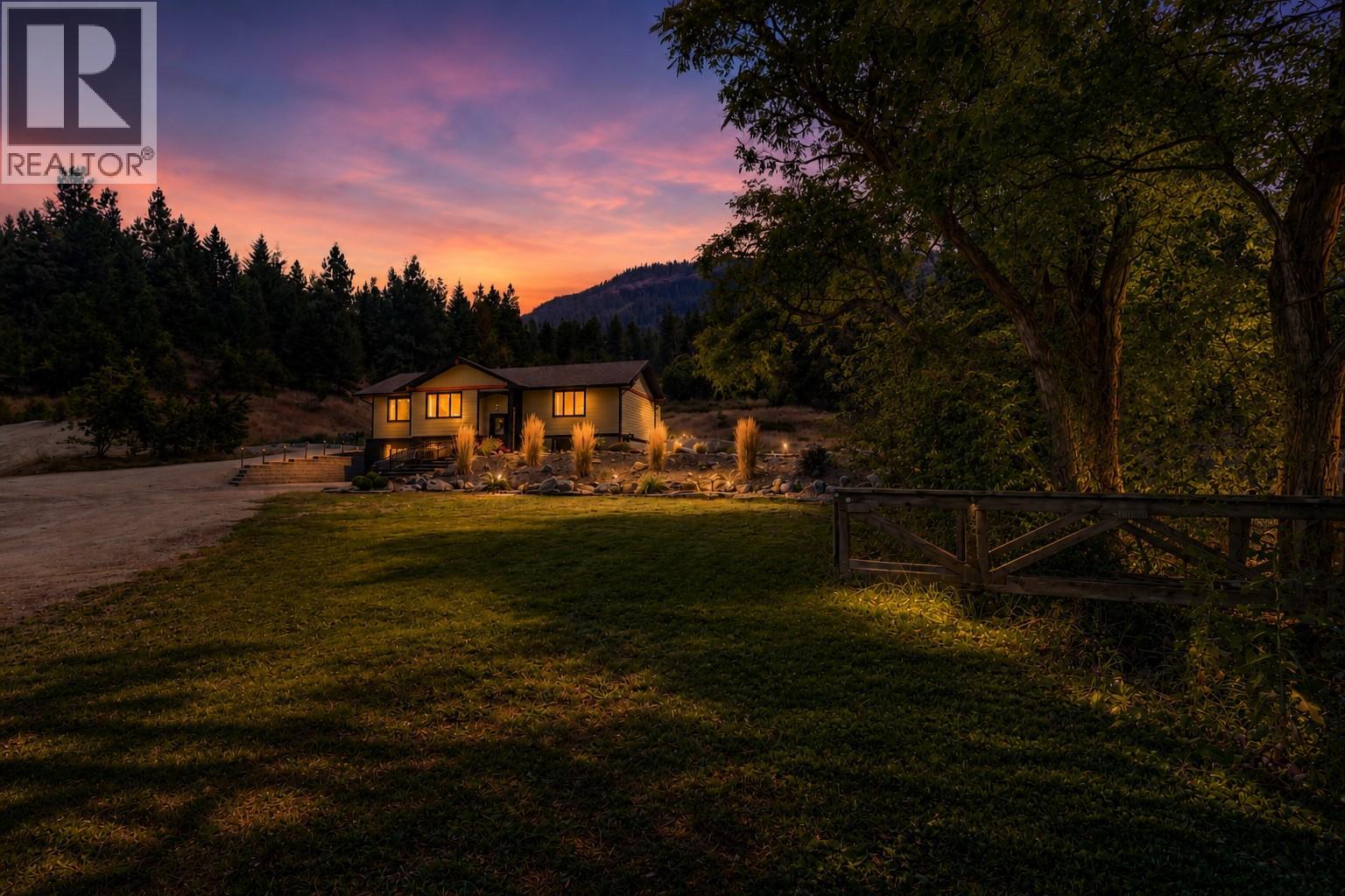211 Enderby Grindrod Road, Enderby, British Columbia  V0E 1V4 - Photo 13 - 10397939