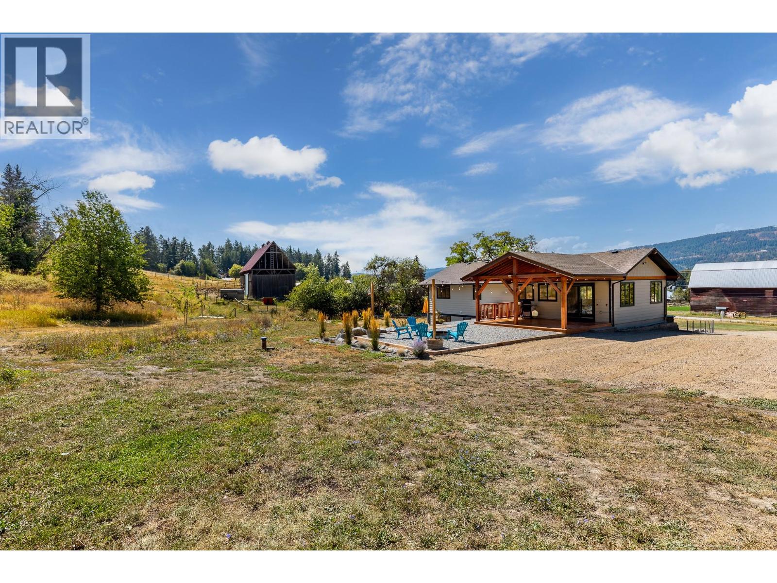 211 Enderby Grindrod Road, Enderby, British Columbia  V0E 1V4 - Photo 14 - 10397939