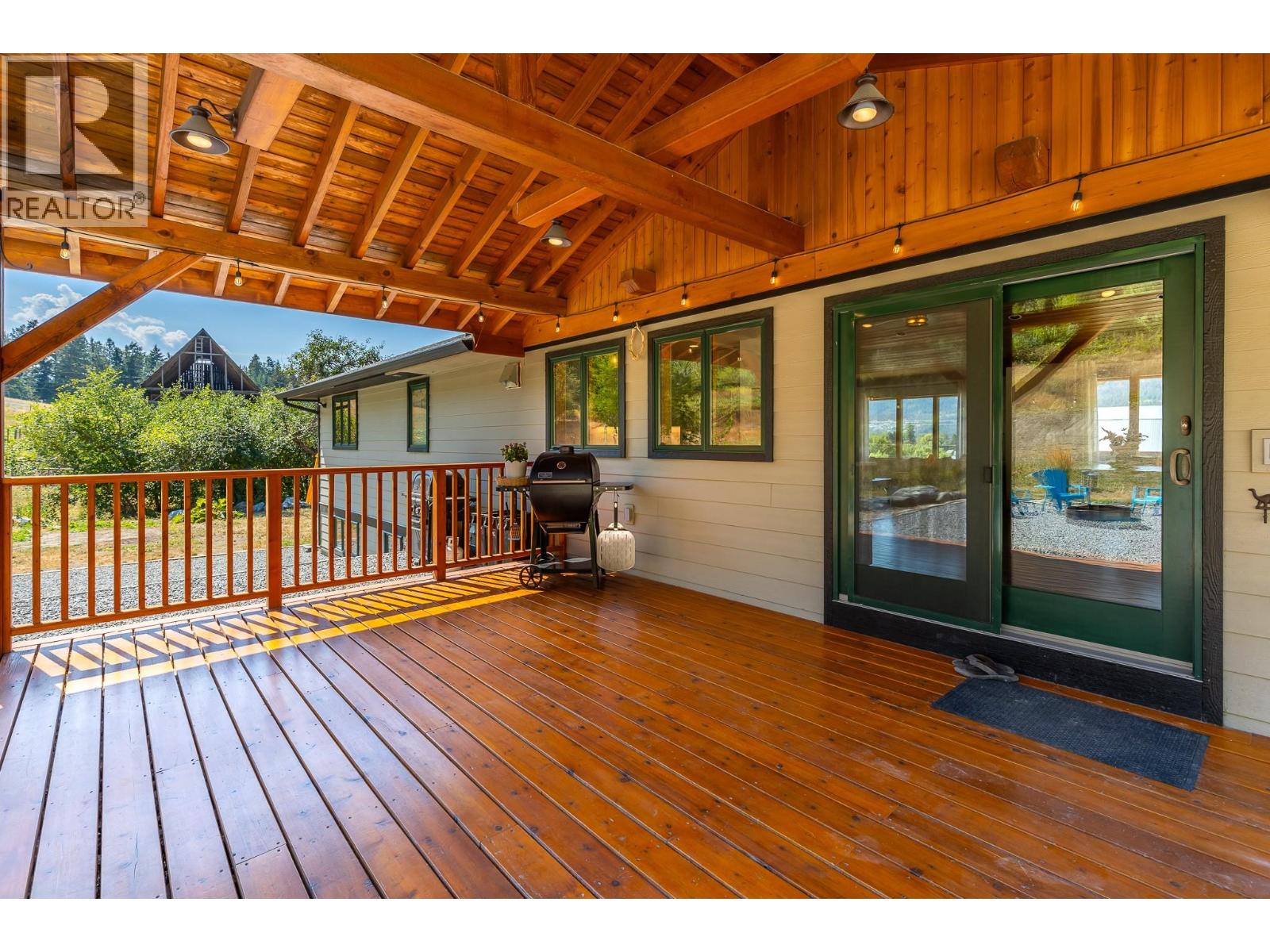 211 Enderby Grindrod Road, Enderby, British Columbia  V0E 1V4 - Photo 16 - 10397939