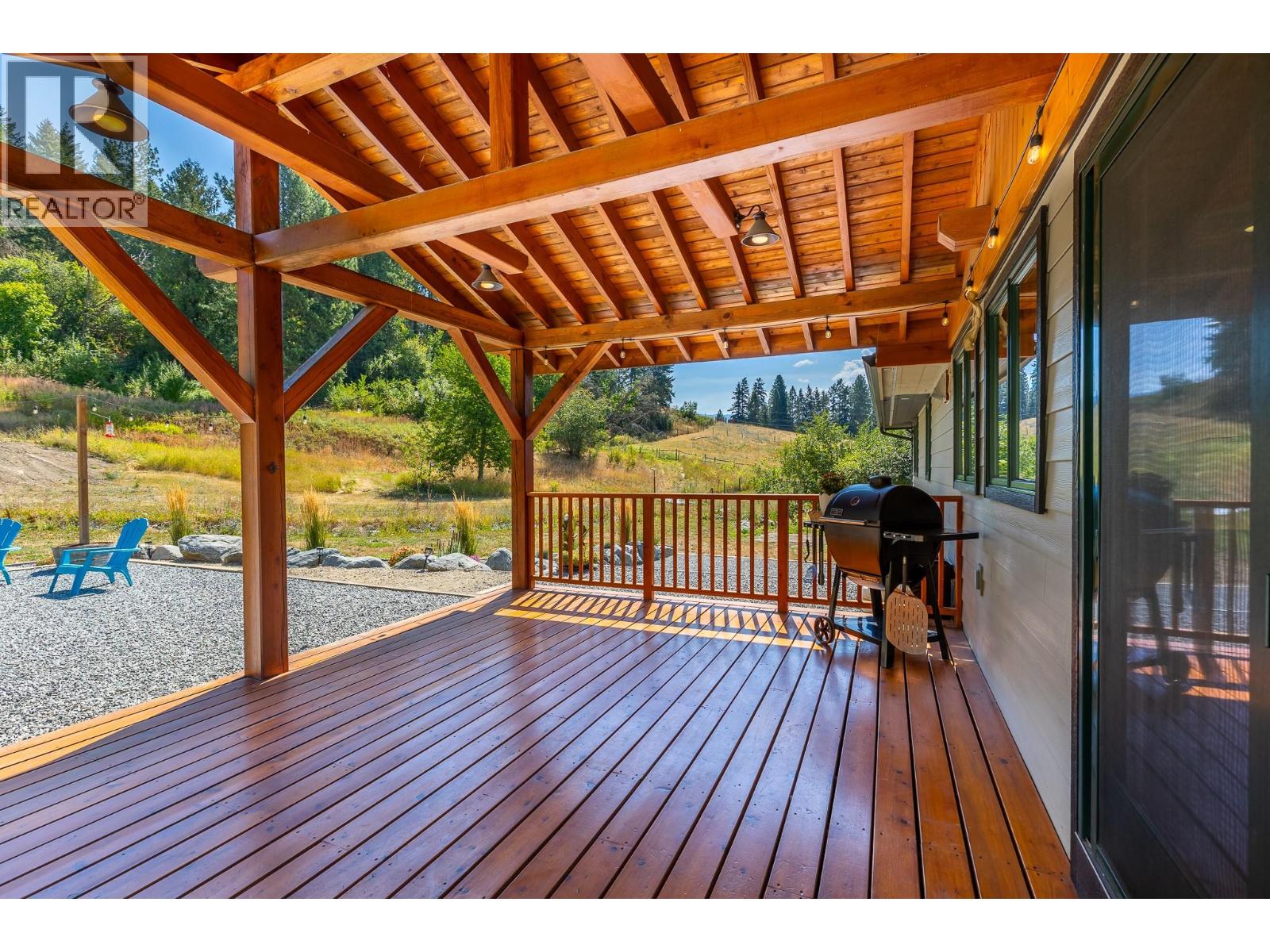 211 Enderby Grindrod Road, Enderby, British Columbia  V0E 1V4 - Photo 18 - 10397939