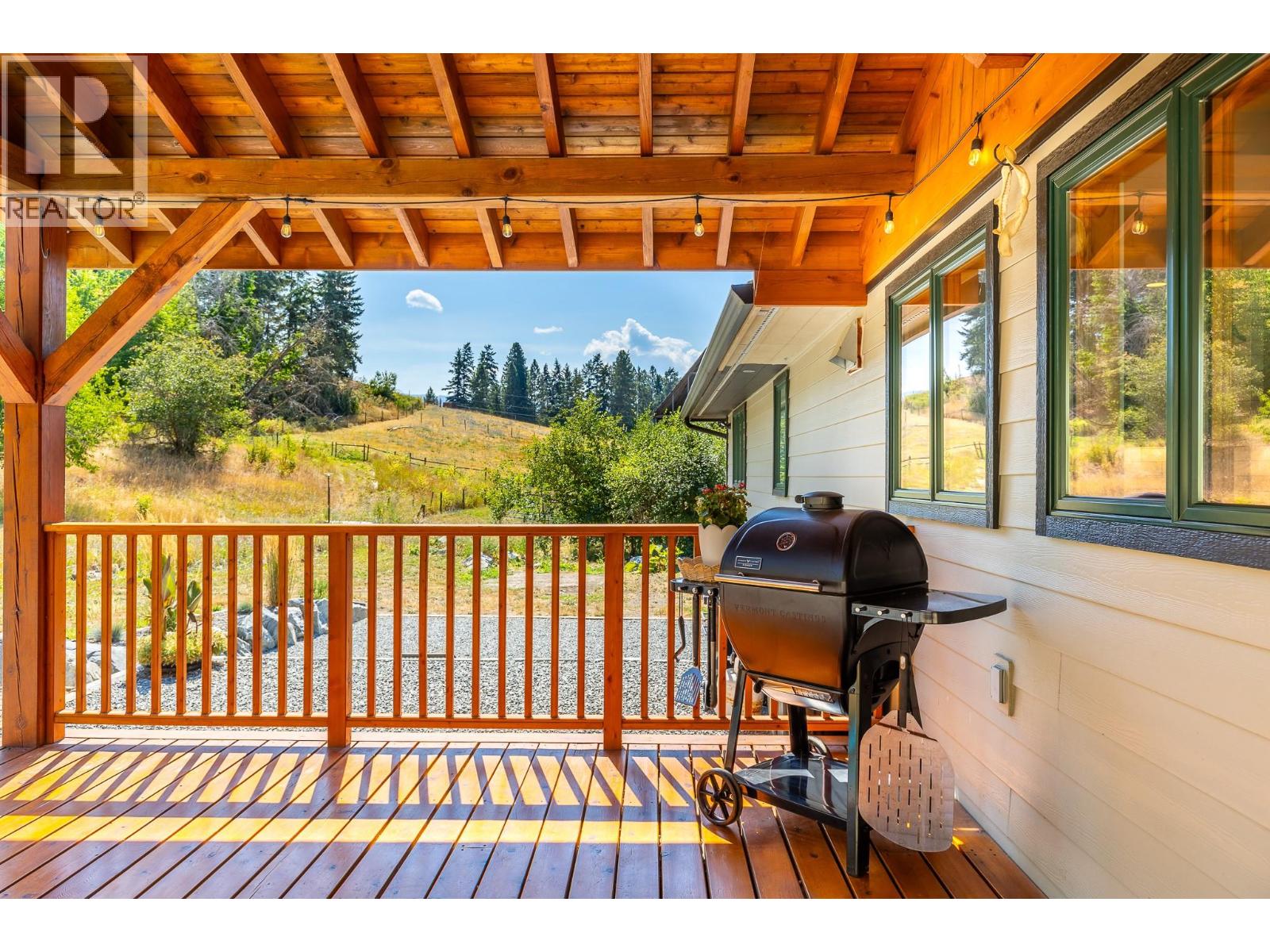 211 Enderby Grindrod Road, Enderby, British Columbia  V0E 1V4 - Photo 19 - 10397939