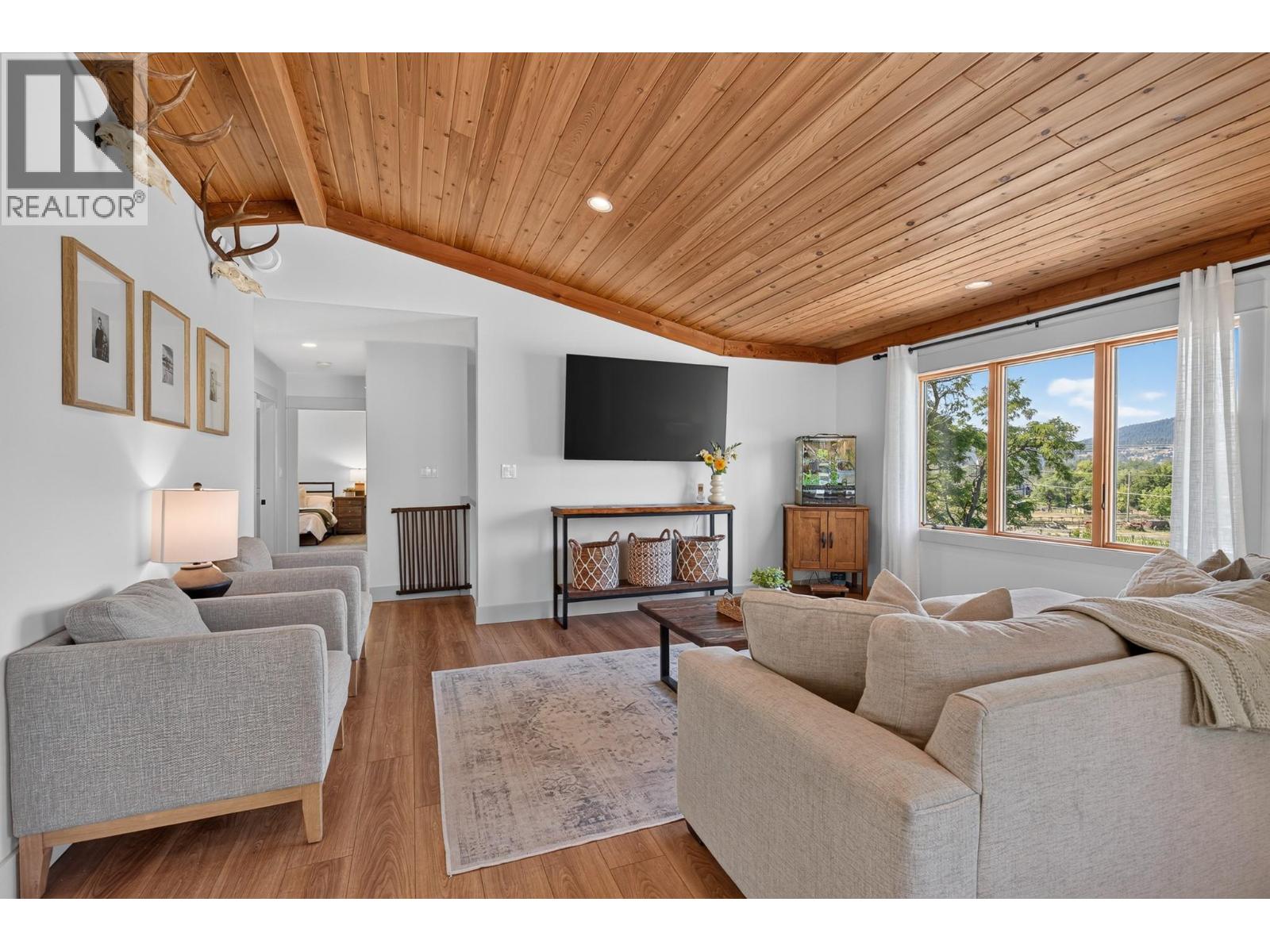 211 Enderby Grindrod Road, Enderby, British Columbia  V0E 1V4 - Photo 31 - 10397939