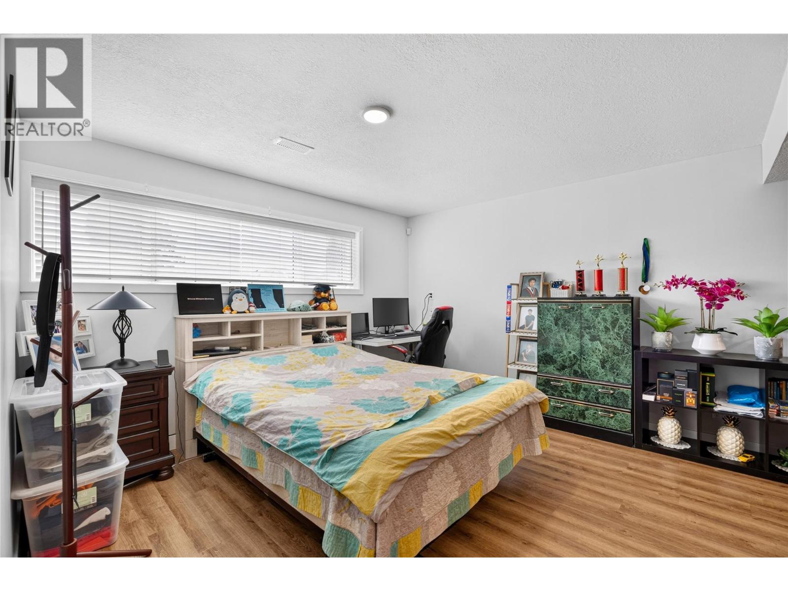 127 Okanagan Avenue W, Penticton, British Columbia  V2A 3L2 - Photo 11 - 10397834