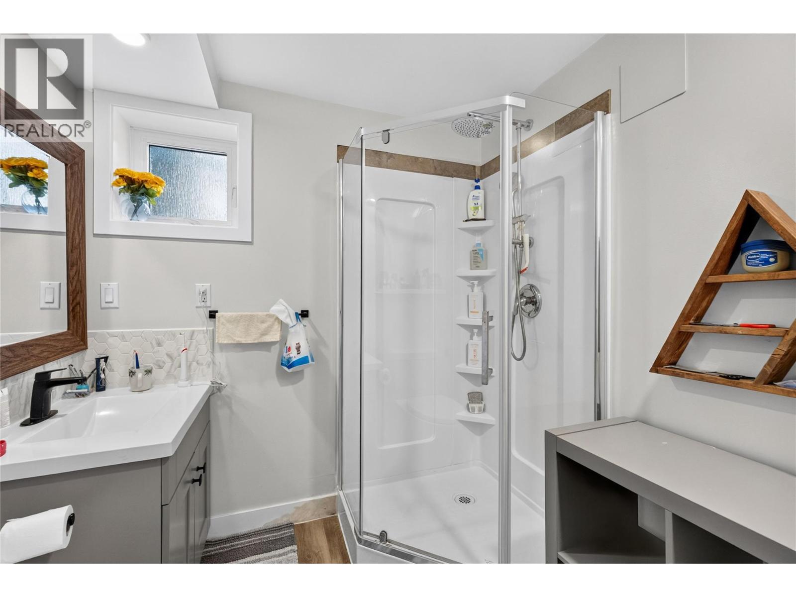 127 Okanagan Avenue W, Penticton, British Columbia  V2A 3L2 - Photo 12 - 10397834