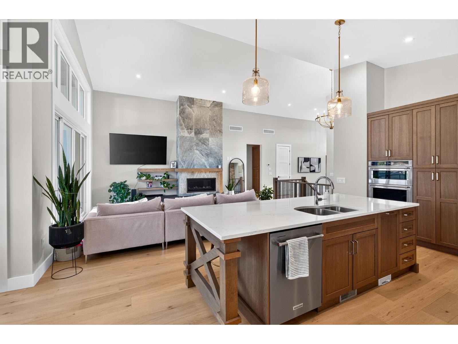 887 Loseth Drive, Kelowna, British Columbia  V1P 0A8 - Photo 14 - 10397817