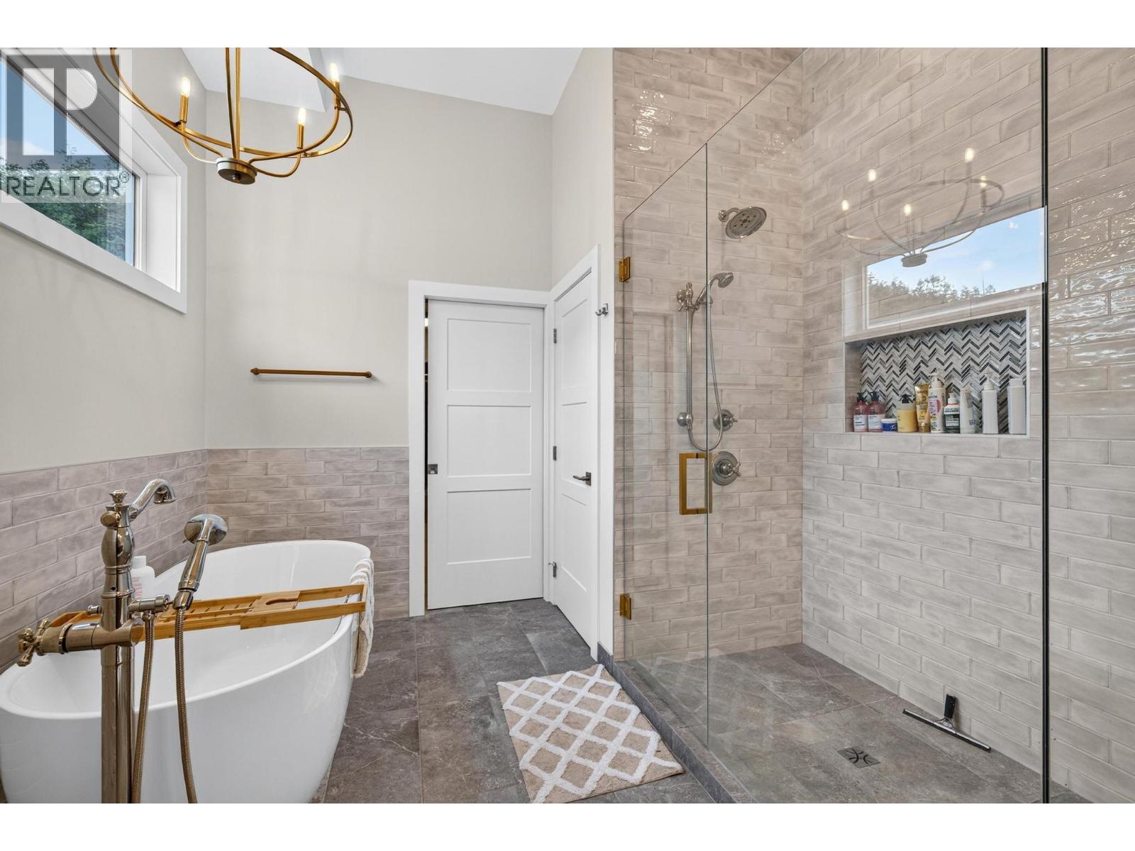 887 Loseth Drive, Kelowna, British Columbia  V1P 0A8 - Photo 24 - 10397817