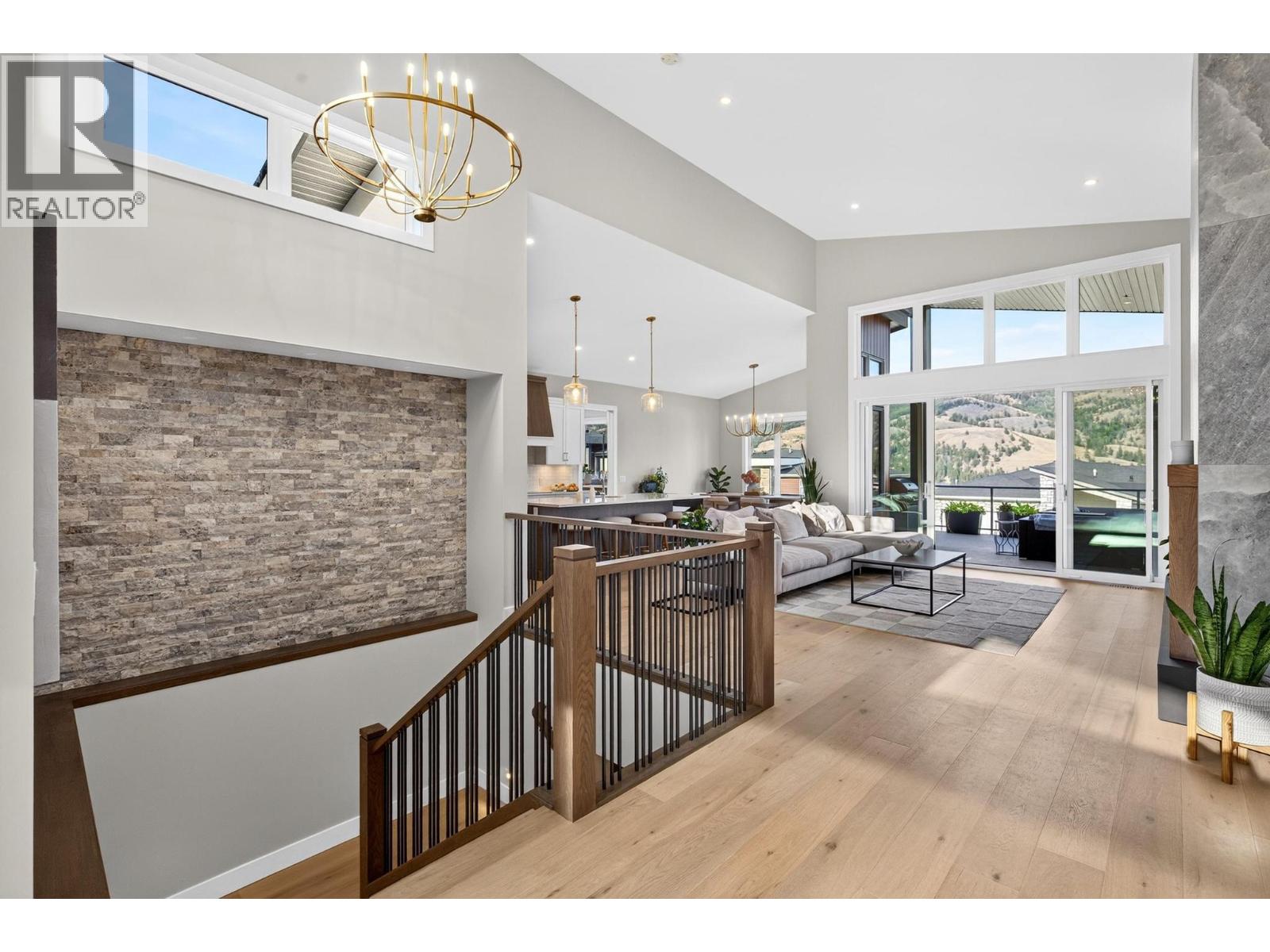887 Loseth Drive, Kelowna, British Columbia  V1P 0A8 - Photo 32 - 10397817