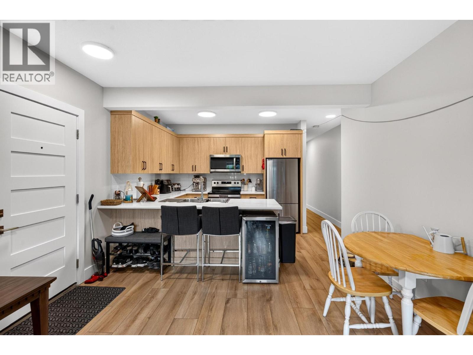 887 Loseth Drive, Kelowna, British Columbia  V1P 0A8 - Photo 43 - 10397817