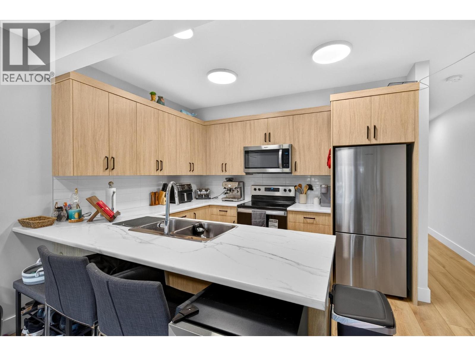 887 Loseth Drive, Kelowna, British Columbia  V1P 0A8 - Photo 44 - 10397817