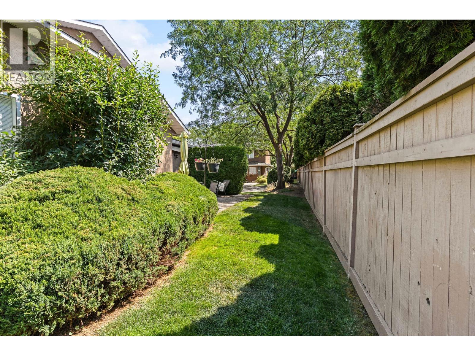 535 Glenmeadows Road Unit# 11, Kelowna, British Columbia  V1V 1X7 - Photo 35 - 10396342