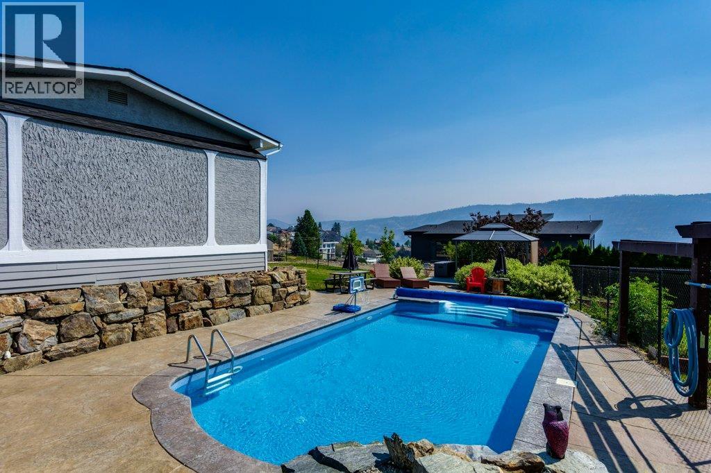 111 Westside Road N, Kelowna, British Columbia  V1Z 3S4 - Photo 32 - 10397924