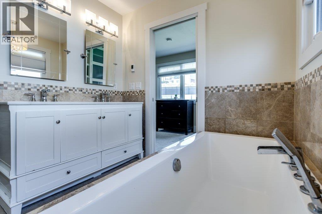 111 Westside Road N, Kelowna, British Columbia  V1Z 3S4 - Photo 43 - 10397924