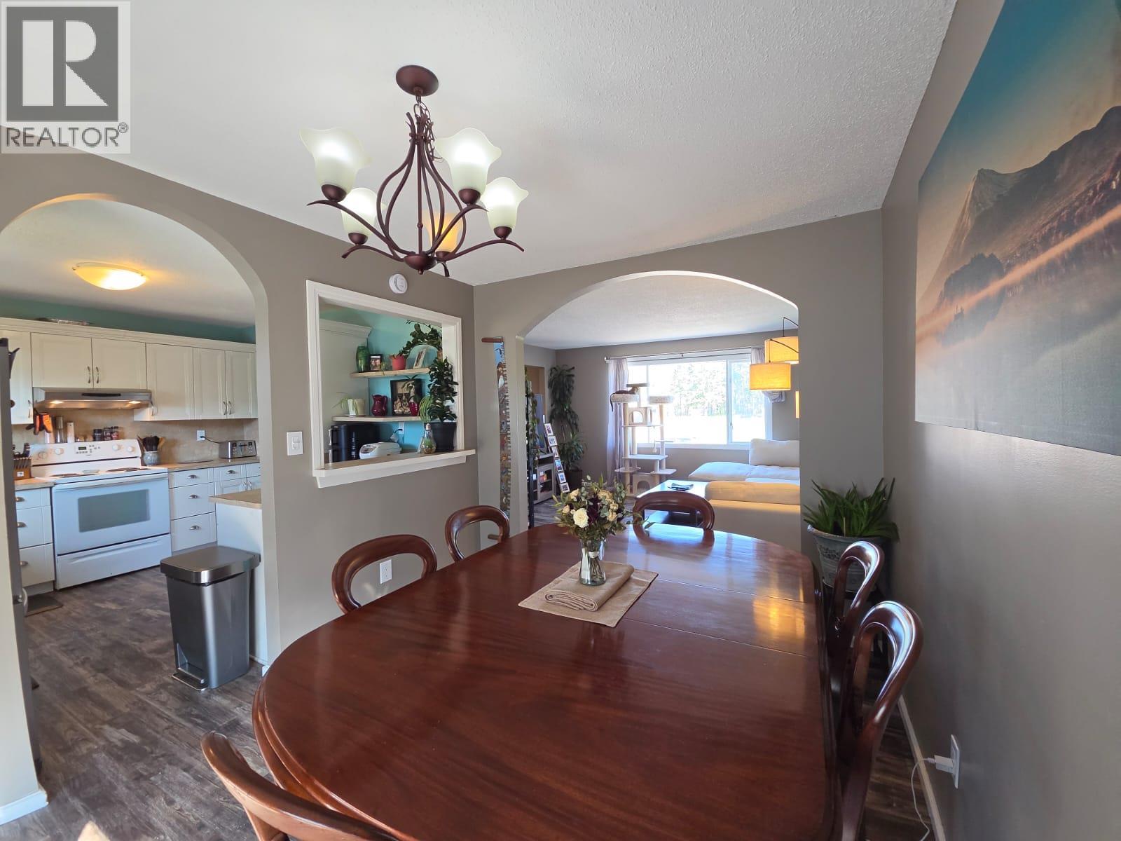 4317 51a Avenue Ne, Chetwynd, British Columbia  V0C 1J0 - Photo 14 - 10397898