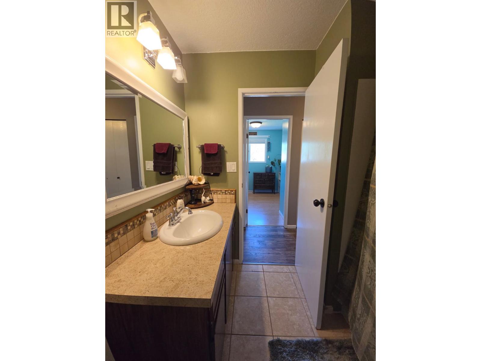 4317 51a Avenue Ne, Chetwynd, British Columbia  V0C 1J0 - Photo 42 - 10397898