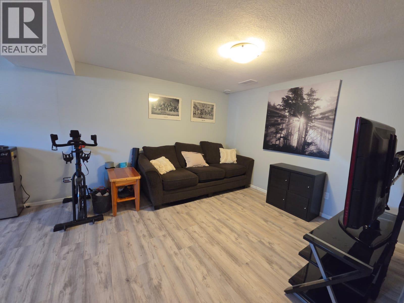 4317 51a Avenue Ne, Chetwynd, British Columbia  V0C 1J0 - Photo 45 - 10397898