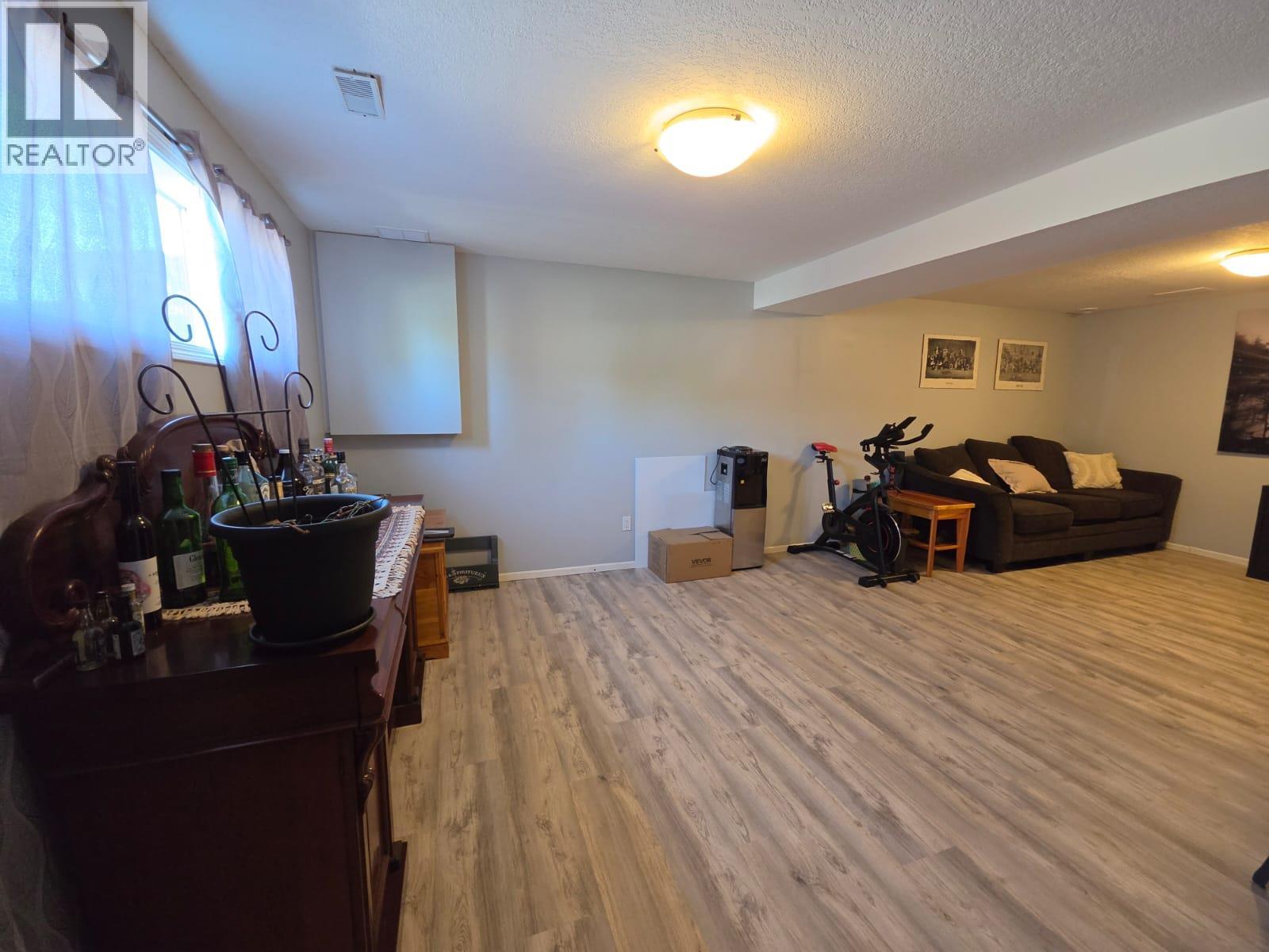 4317 51a Avenue Ne, Chetwynd, British Columbia  V0C 1J0 - Photo 47 - 10397898