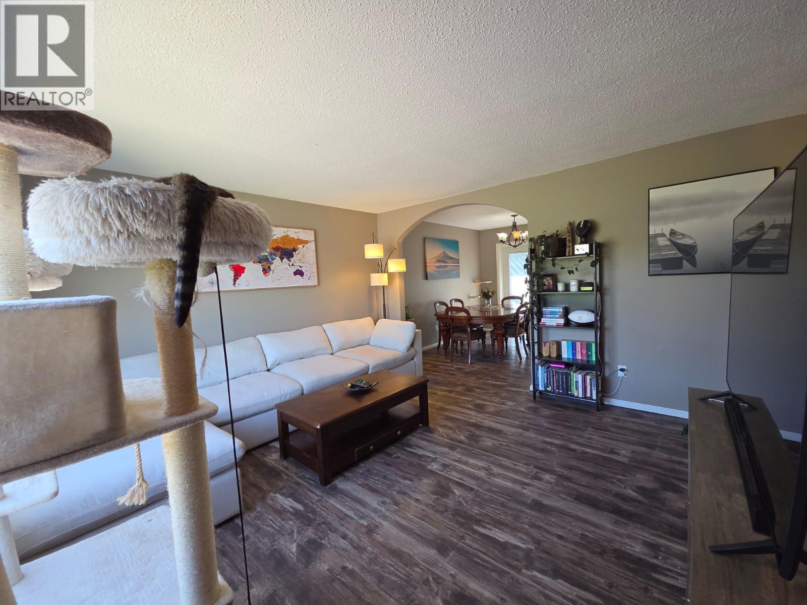 4317 51a Avenue Ne, Chetwynd, British Columbia  V0C 1J0 - Photo 6 - 10397898